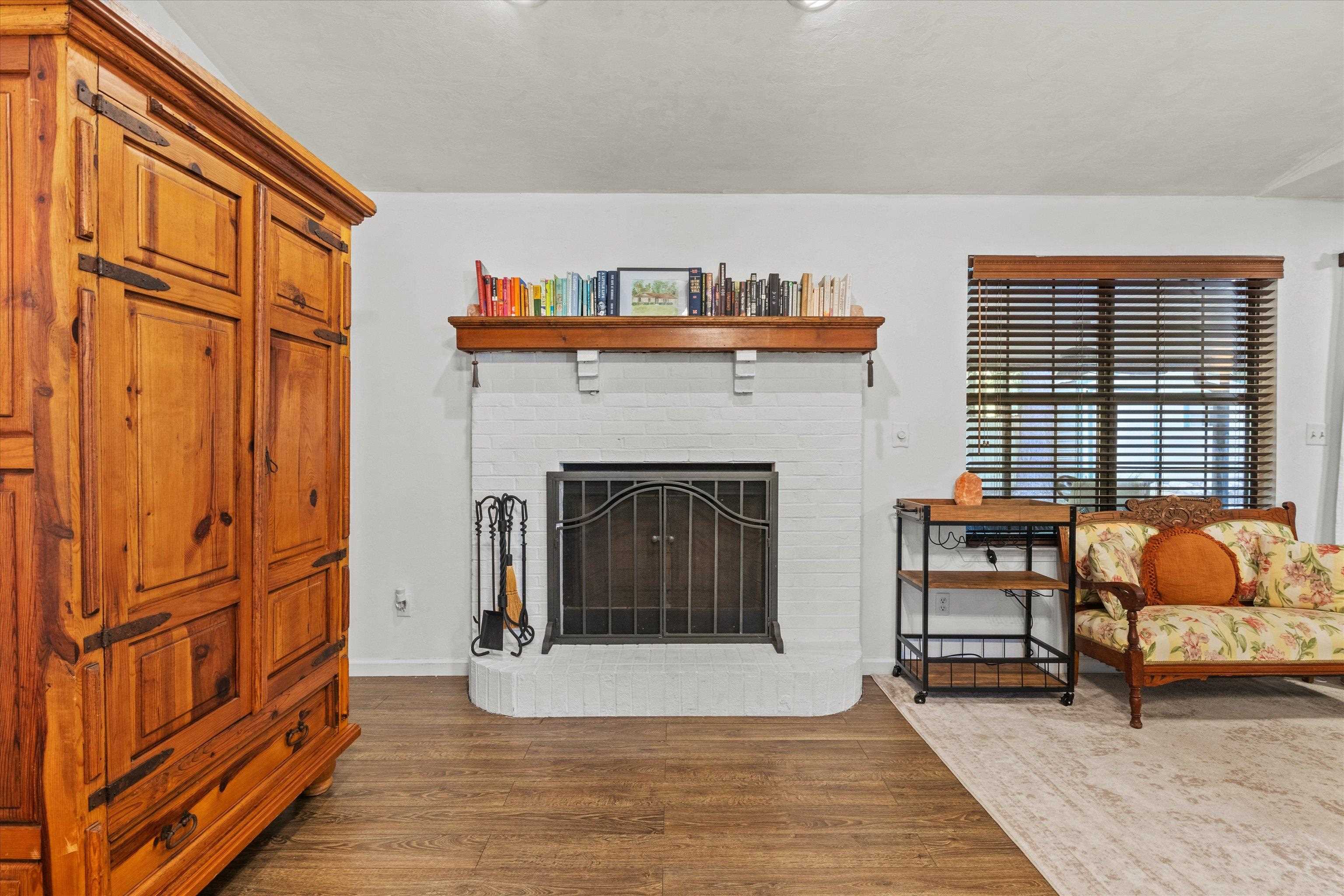 2998 N Settler's Boulevard