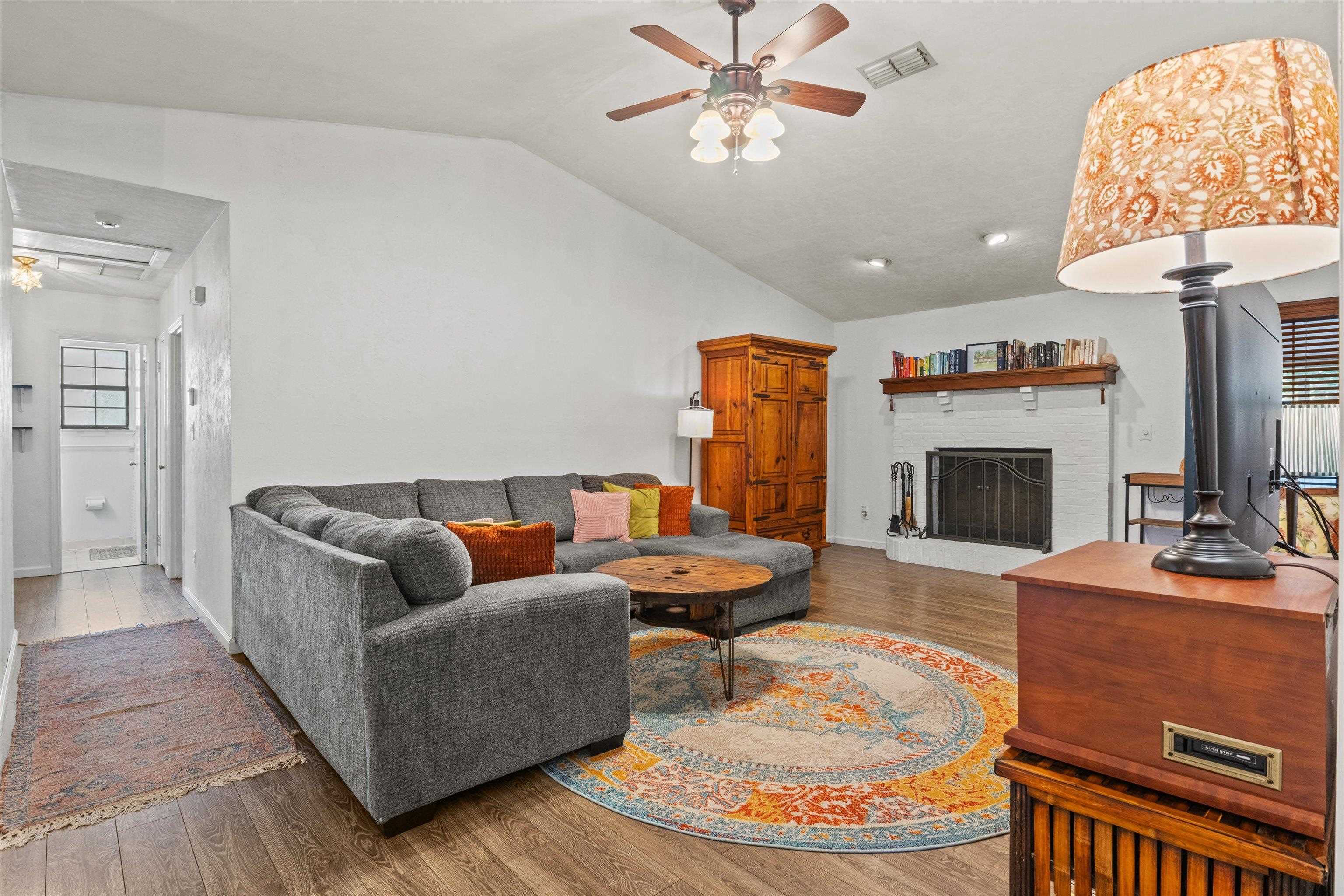 2998 N Settler's Boulevard