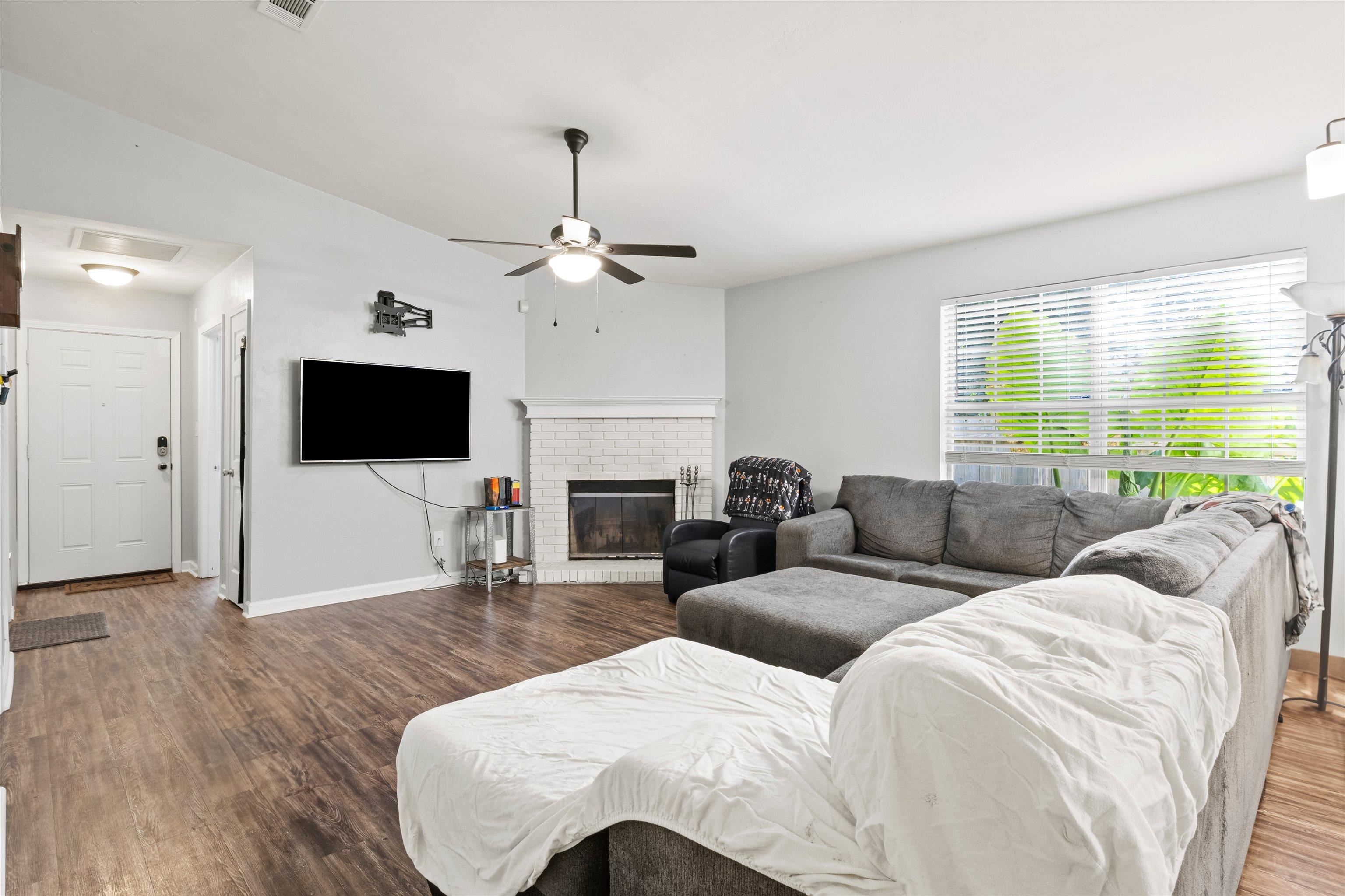 4445 Wesley Drive