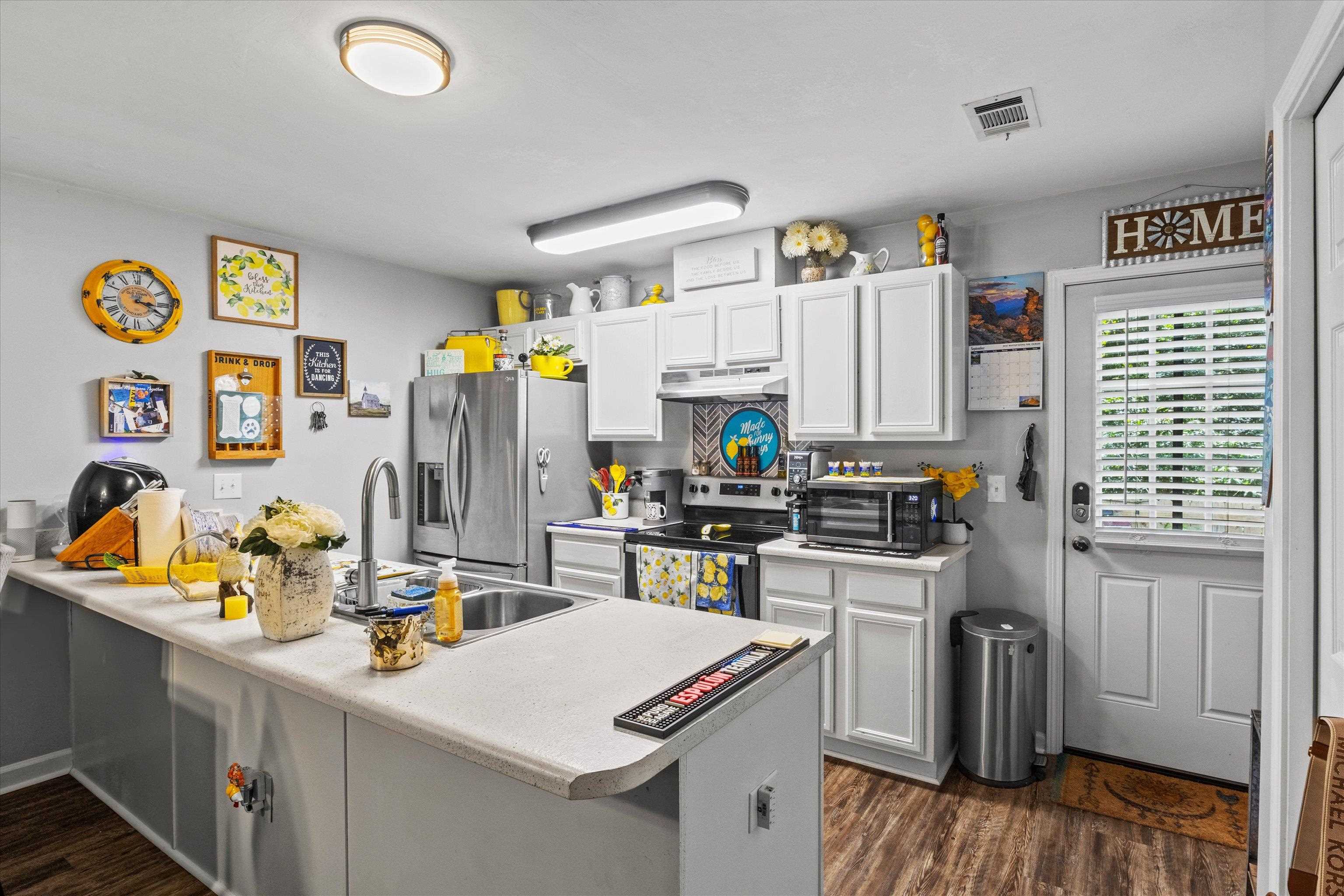 4445 Wesley Drive