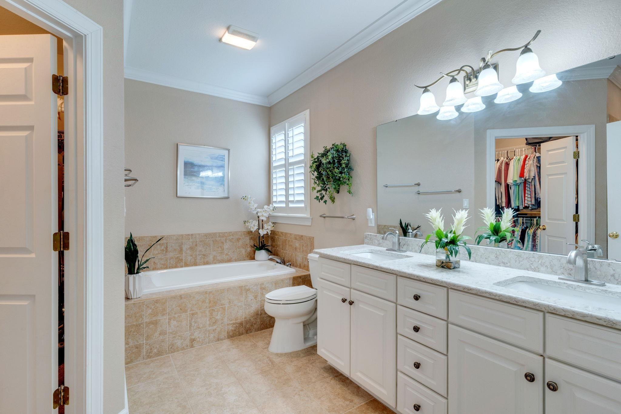 2015 Windsor Oaks Court