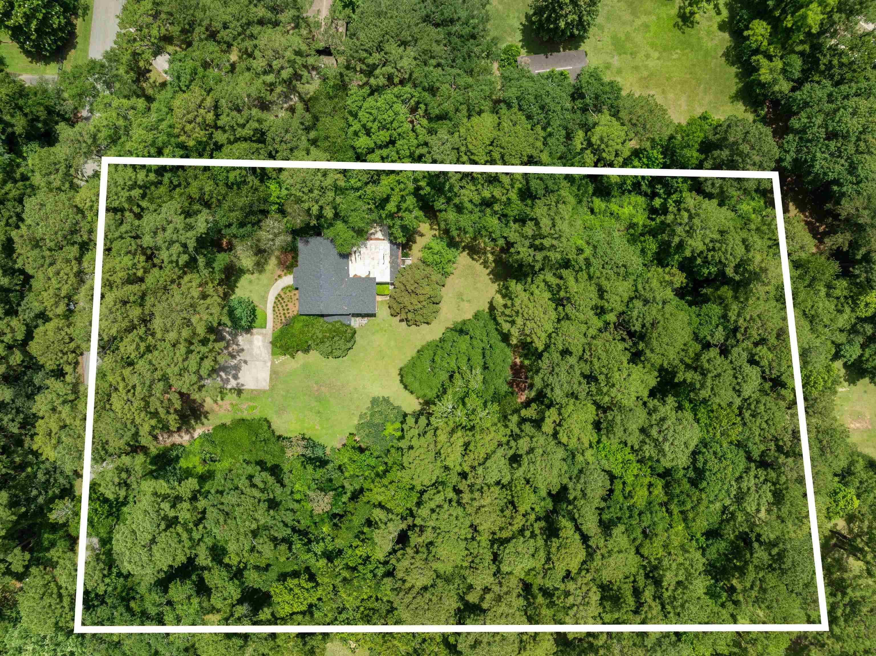 2560 Pine Ridge Road