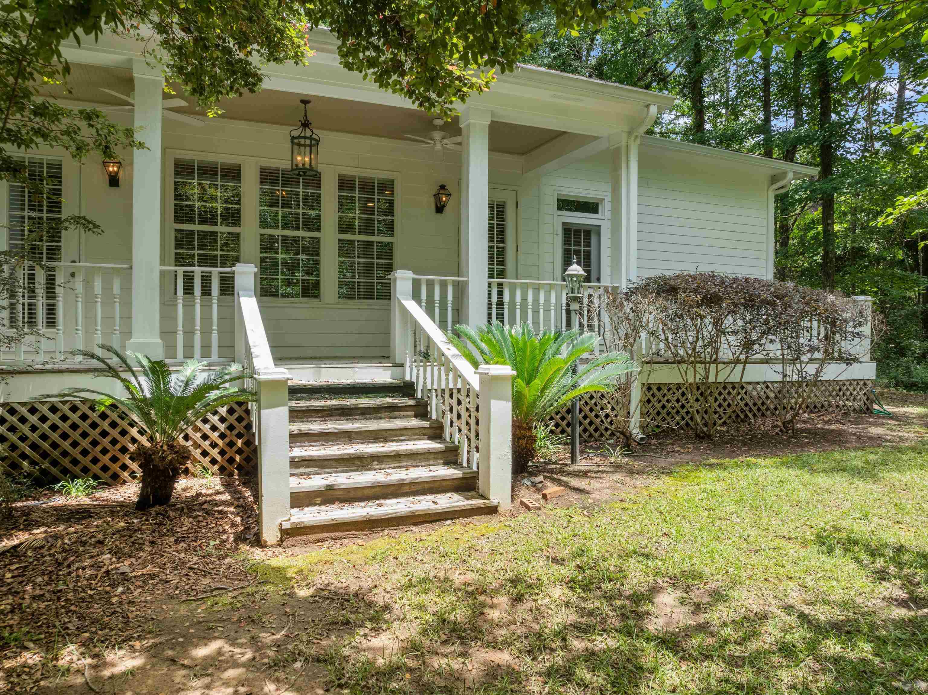 2560 Pine Ridge Road