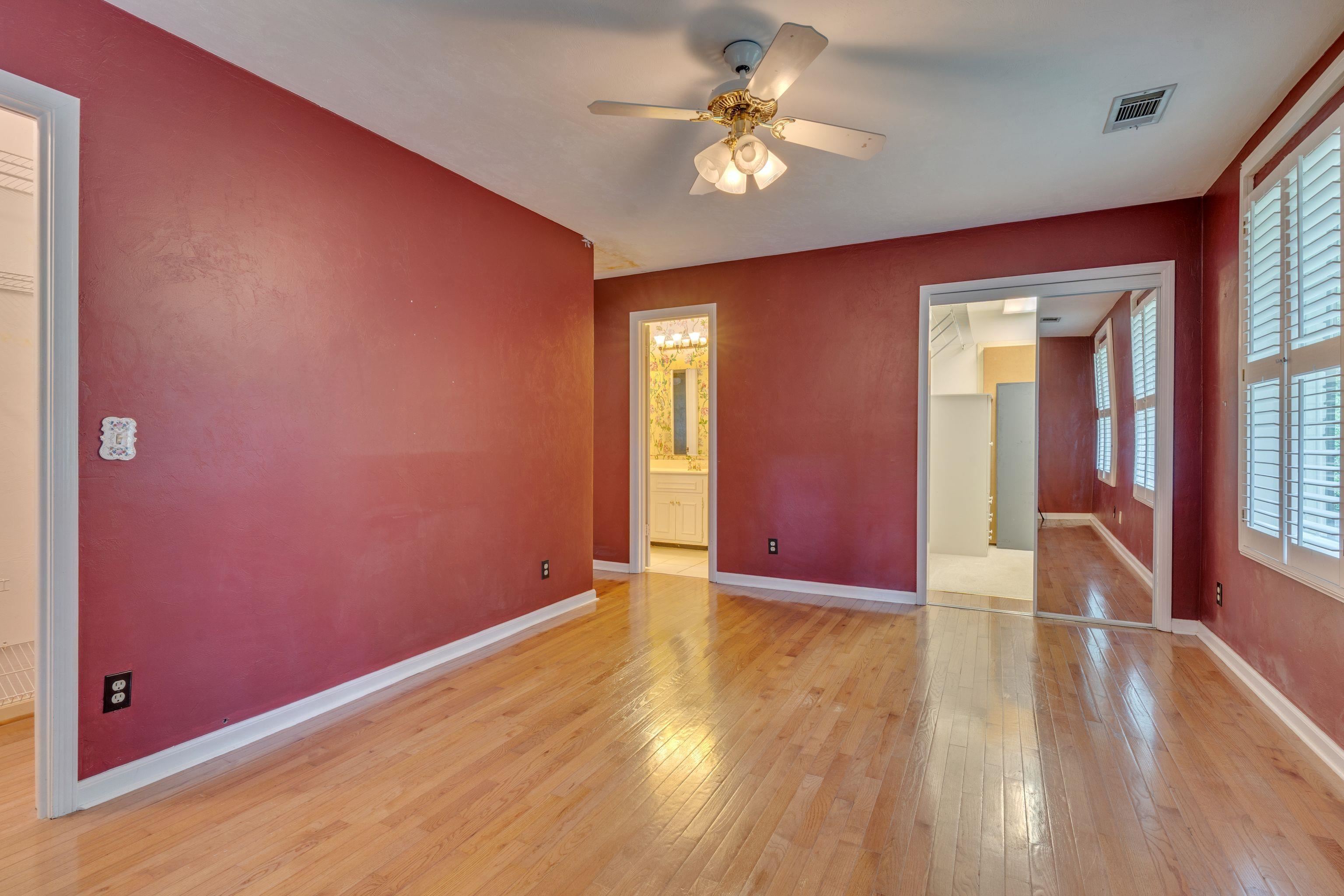 2560 Pine Ridge Road