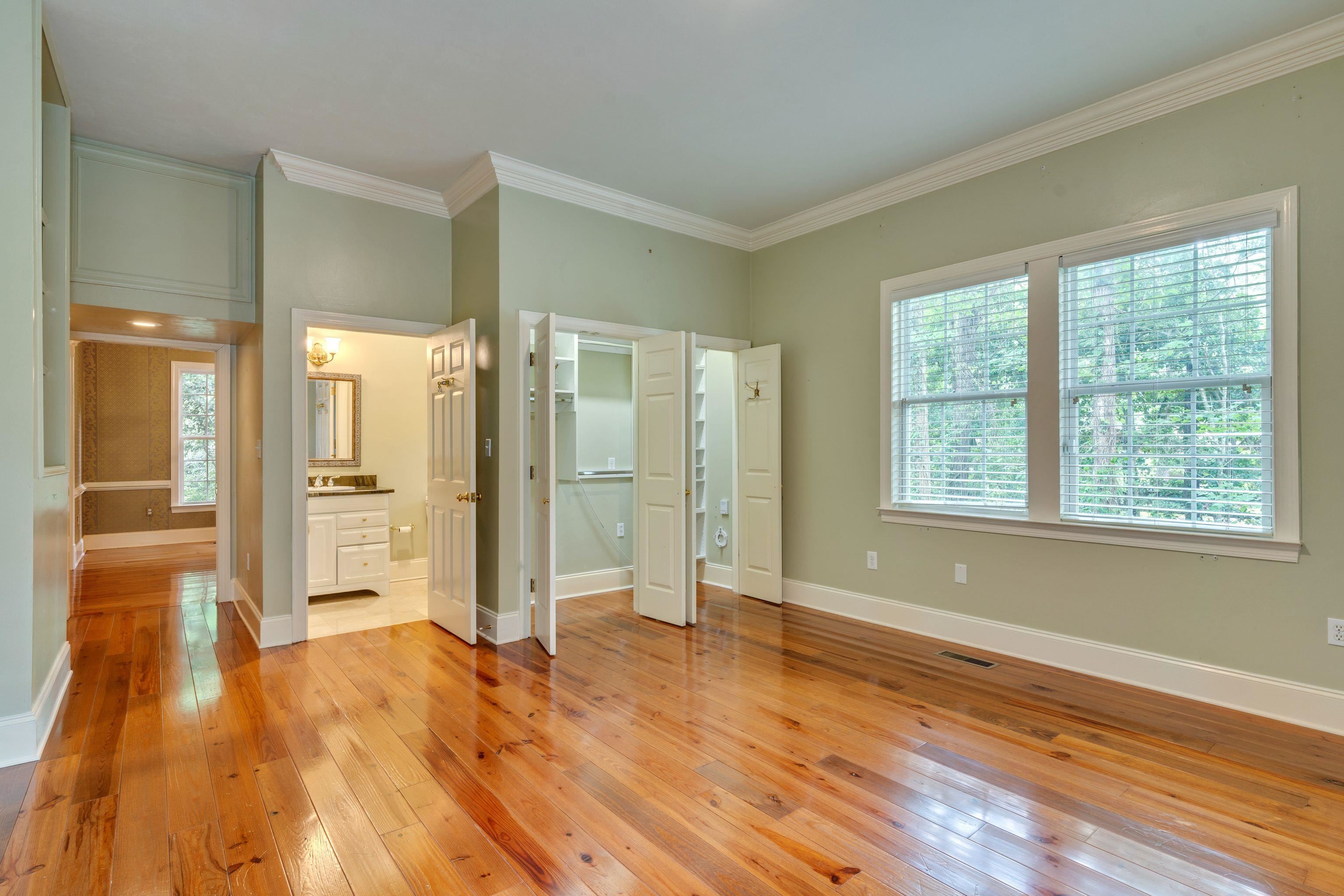 2560 Pine Ridge Road