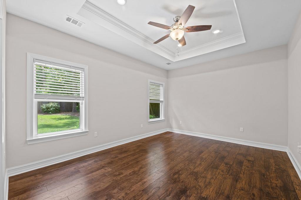 3493 Cedarwood Trail