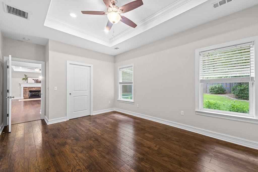 3493 Cedarwood Trail