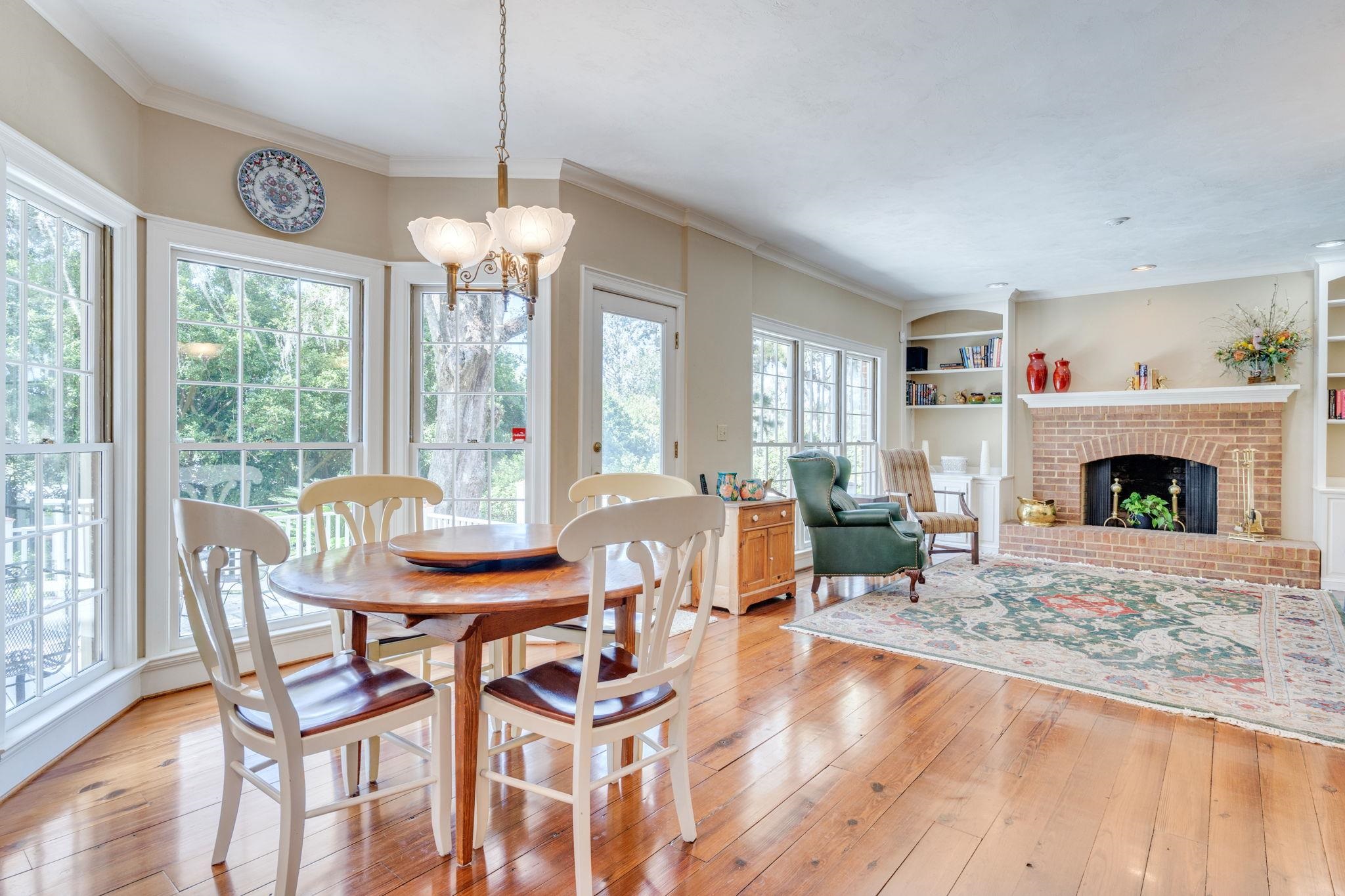 2215 Ellicott Drive