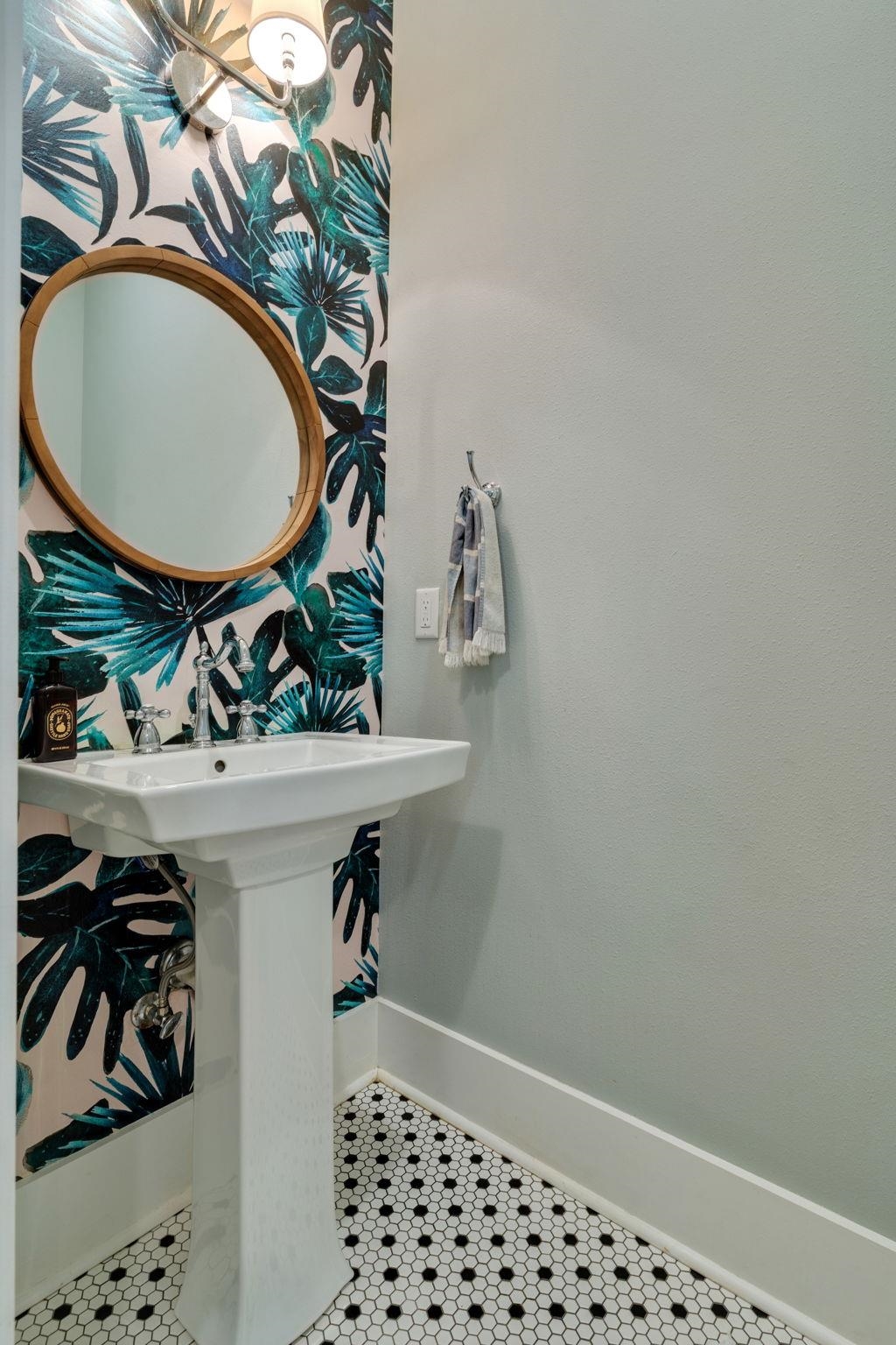 7845 Broomsage Place