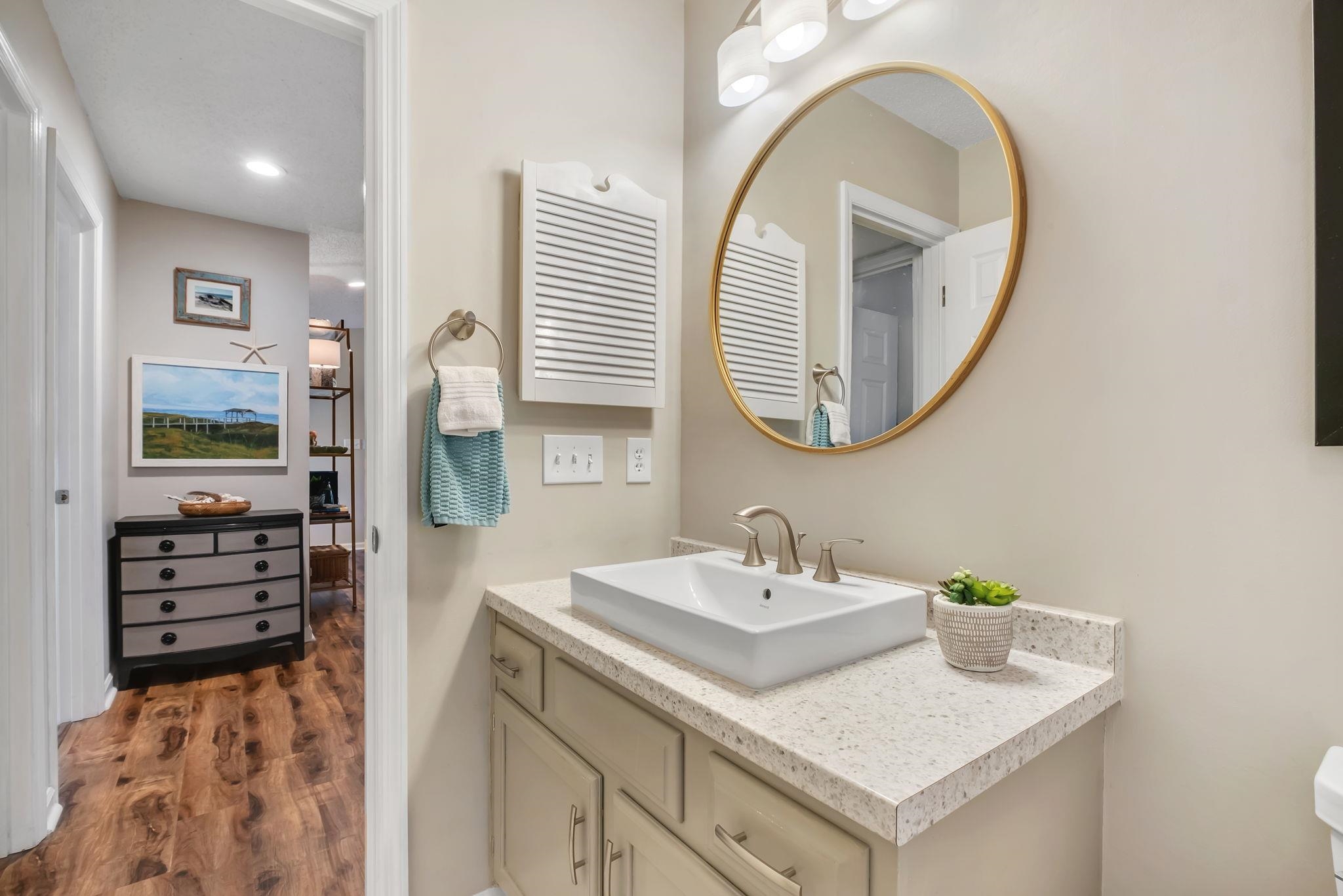 1253 Sedgefield Road