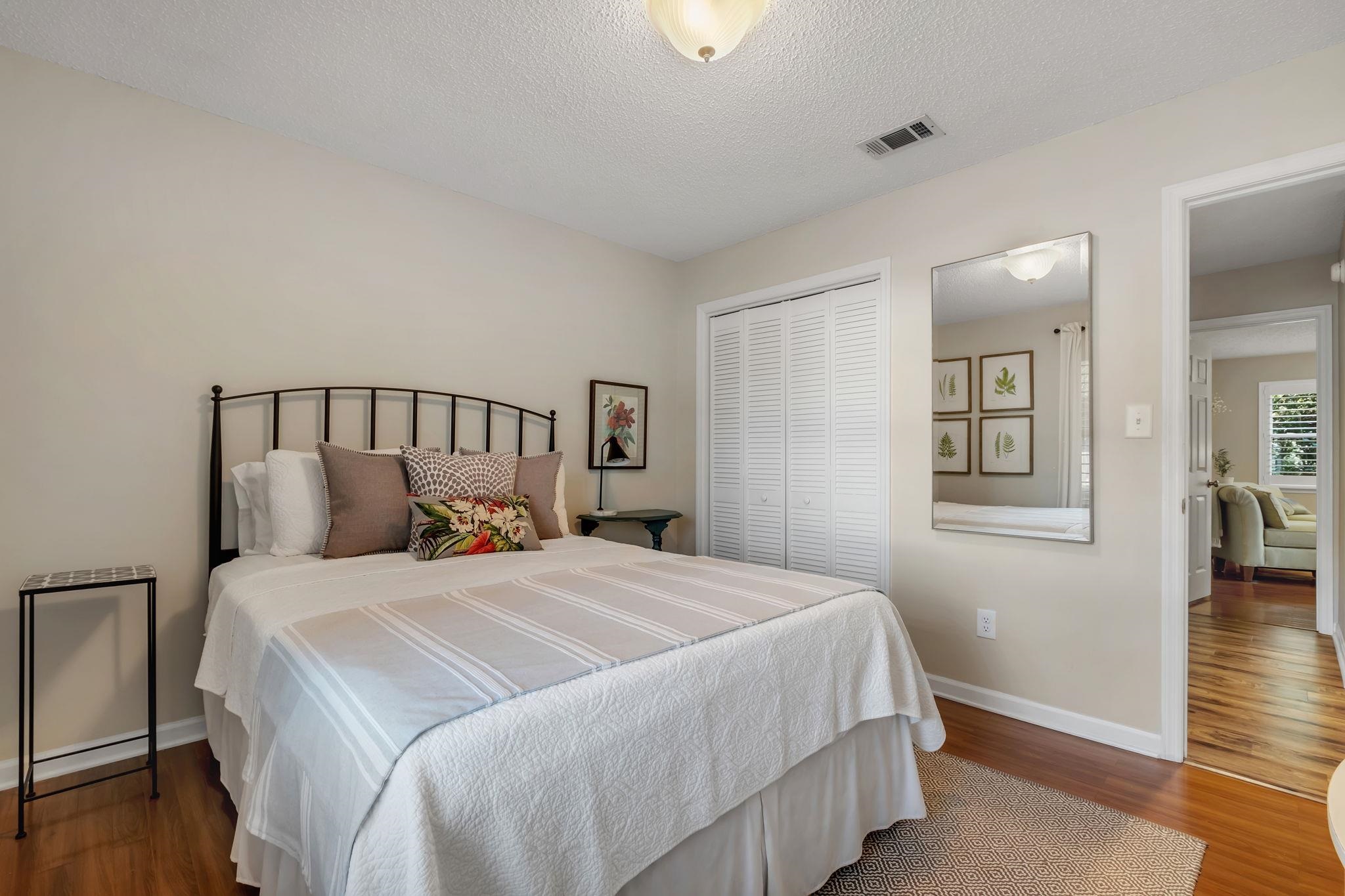 1253 Sedgefield Road