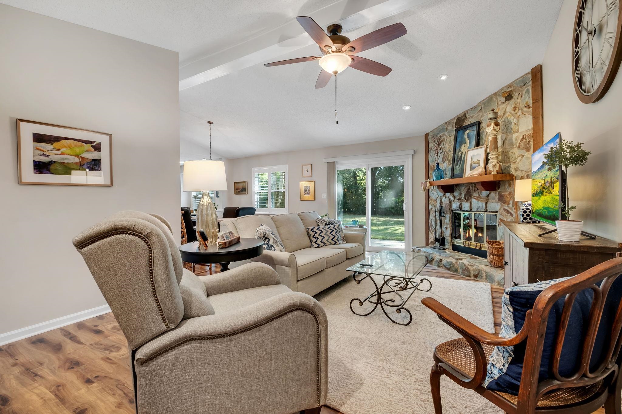 1253 Sedgefield Road