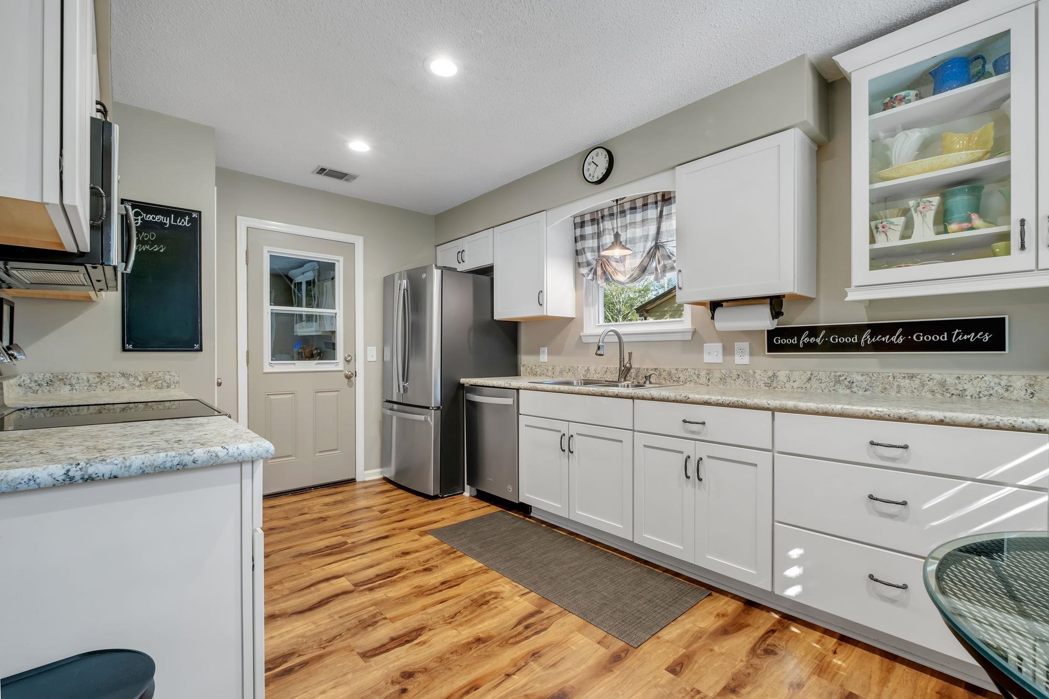 1253 Sedgefield Road