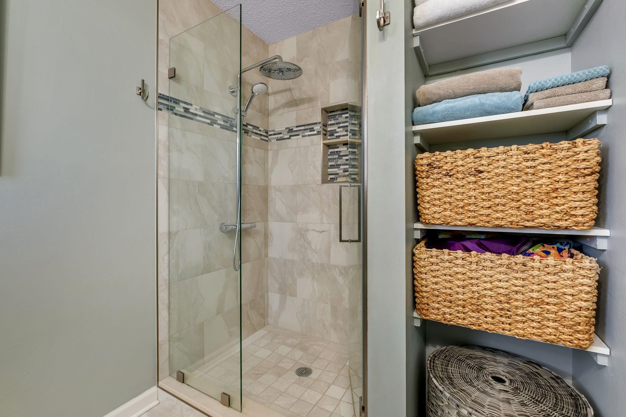 1253 Sedgefield Road