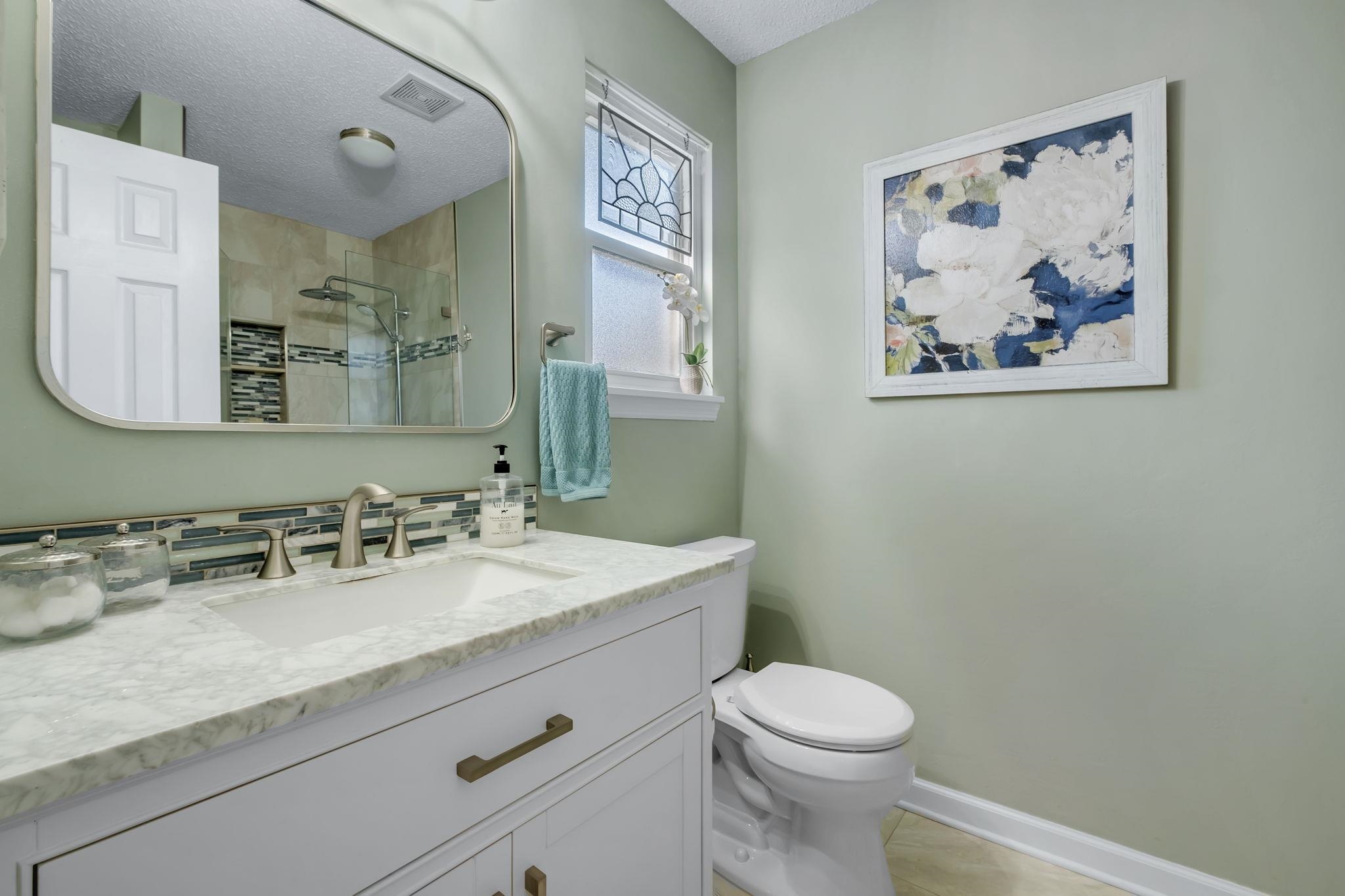 1253 Sedgefield Road