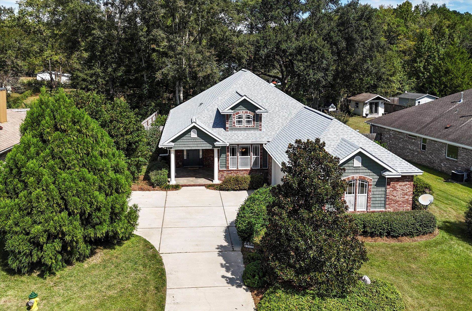 4512 Cavendish Court