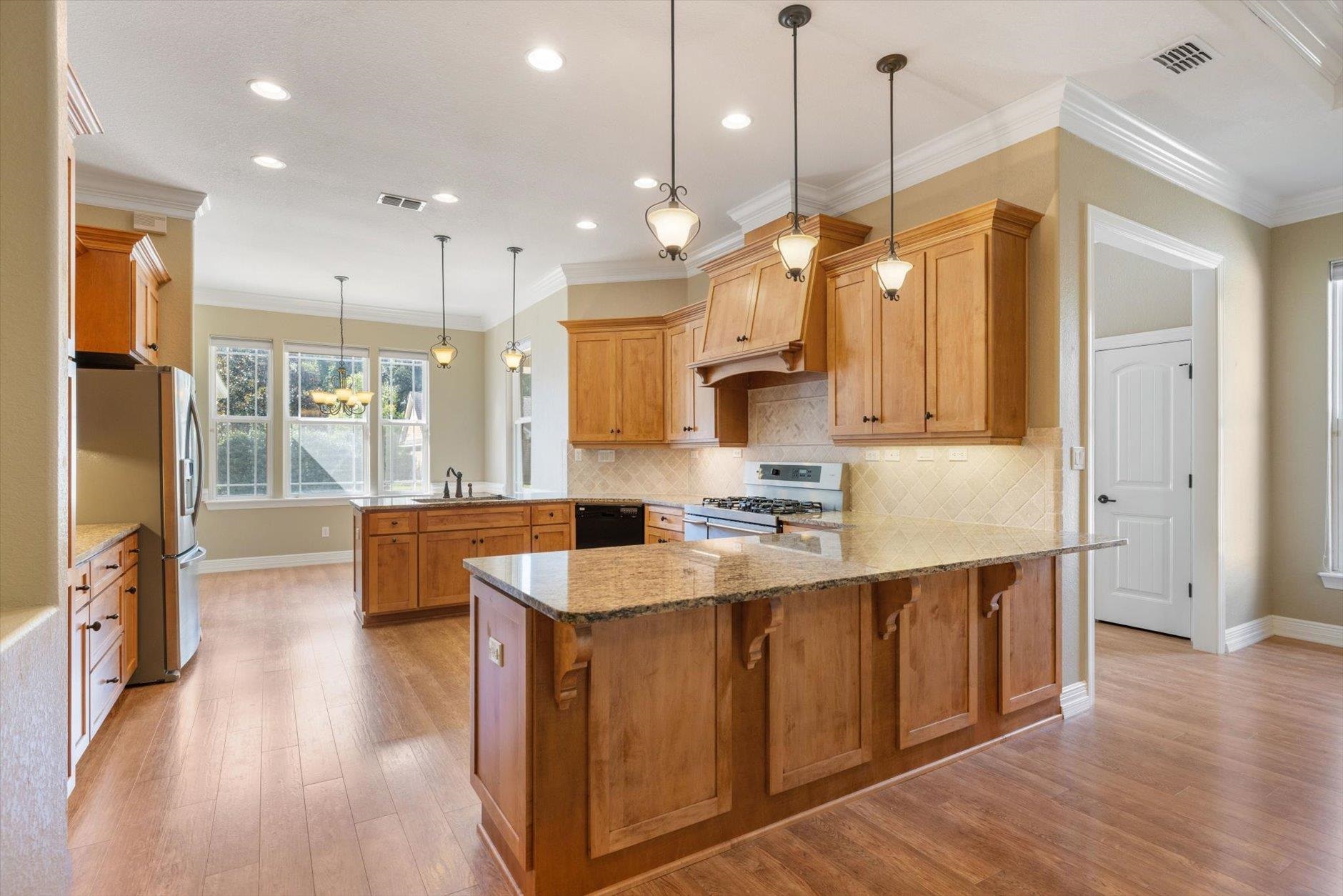 4512 Cavendish Court