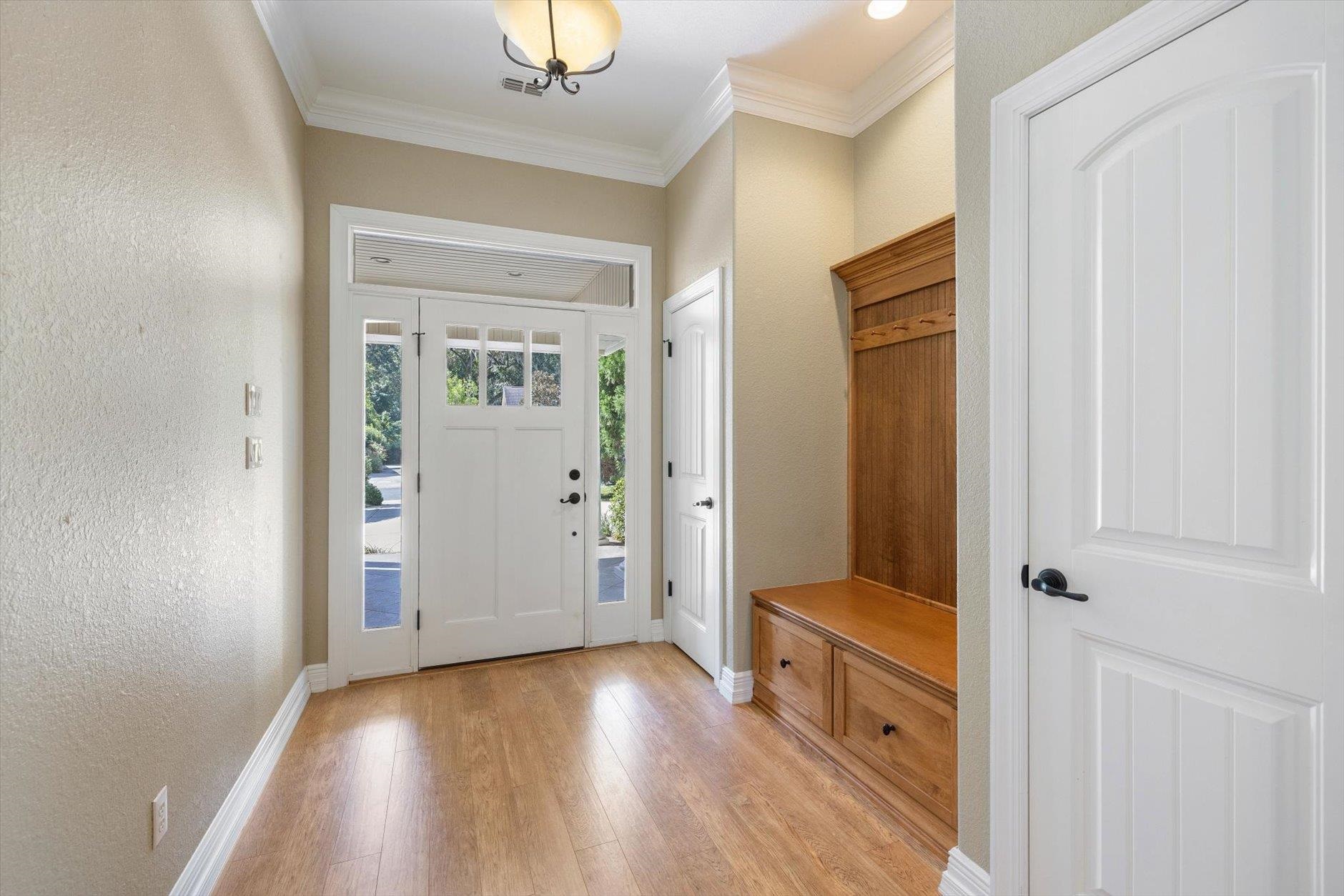 4512 Cavendish Court