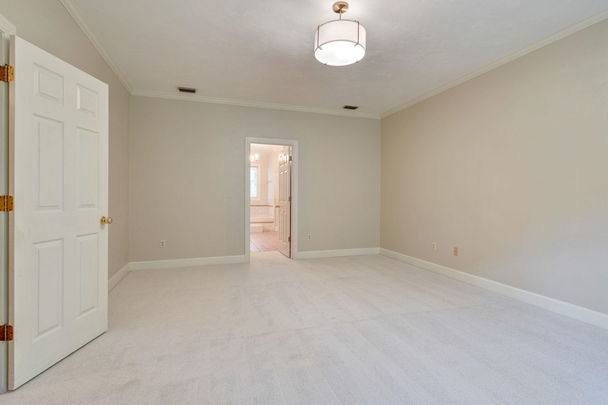 9039 Winged Foot Drive