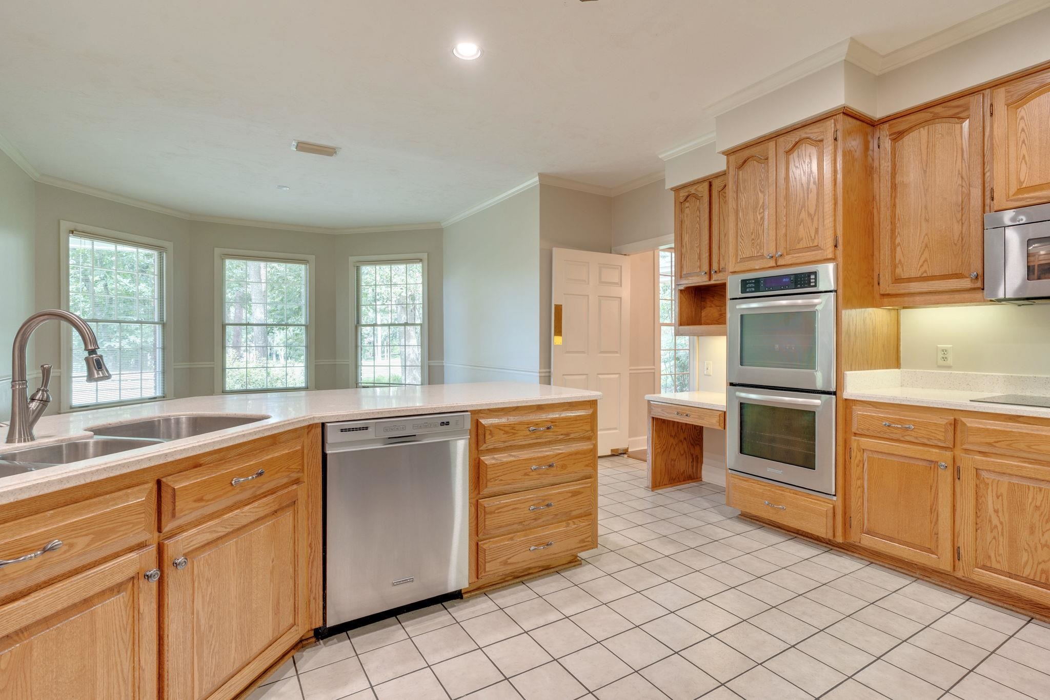 9039 Winged Foot Drive