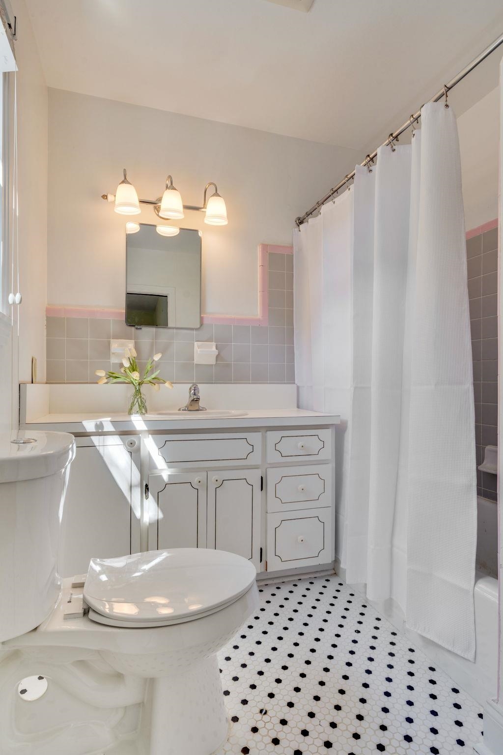 1122 Victory Garden Drive