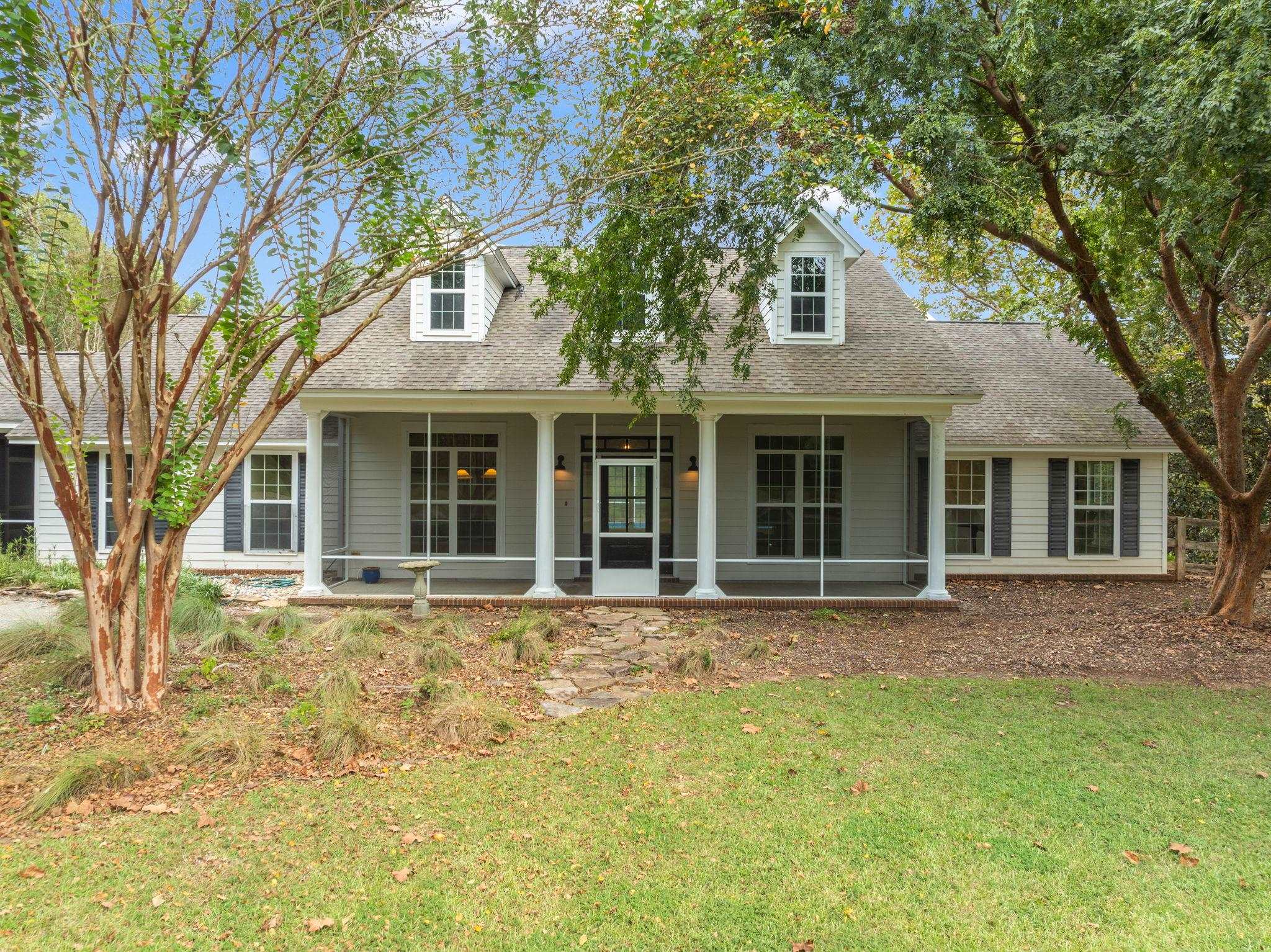 240 Valley View Court