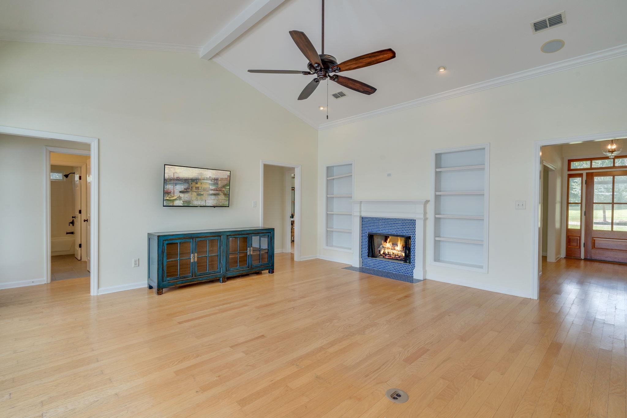 240 Valley View Court