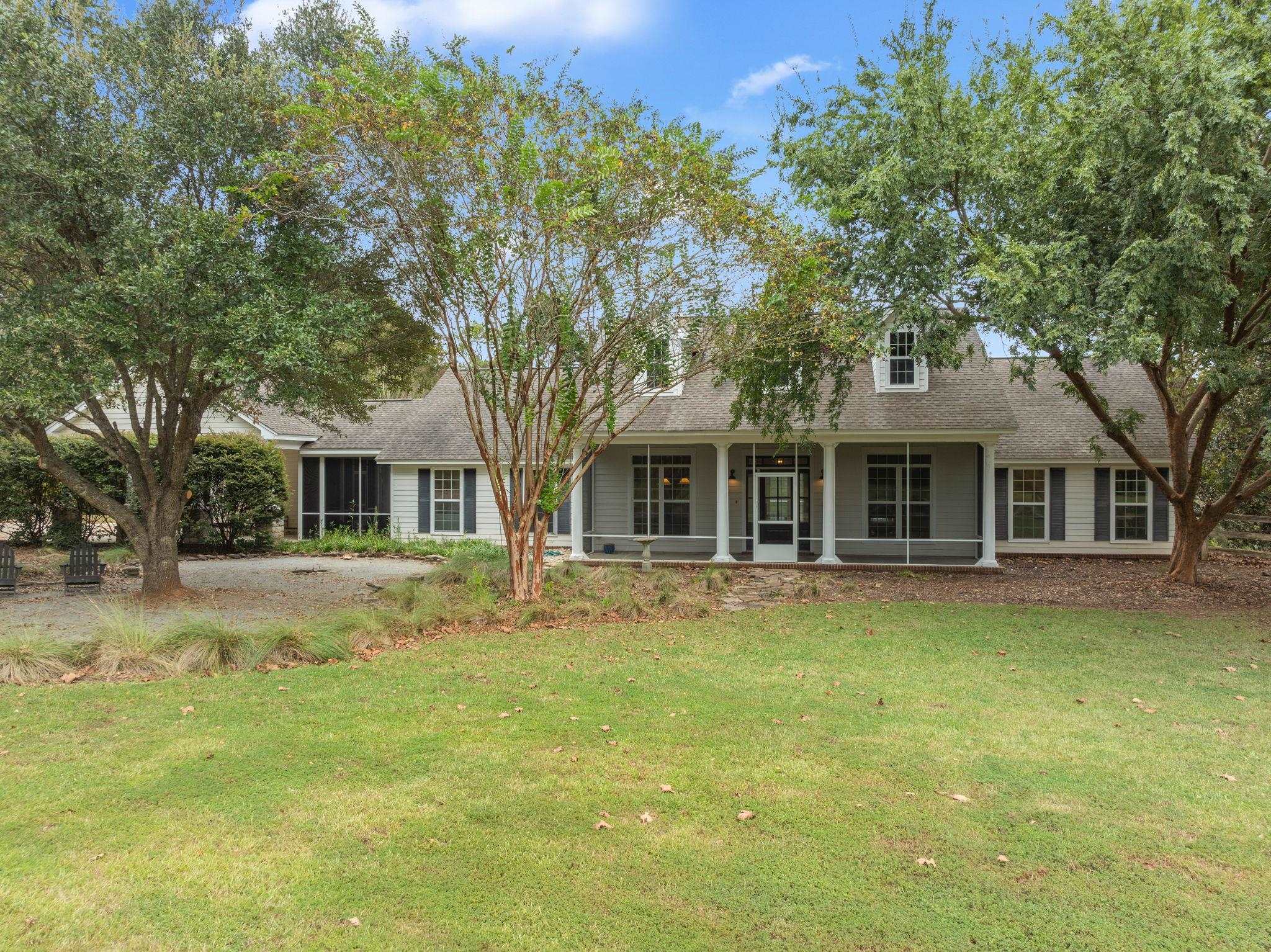 240 Valley View Court