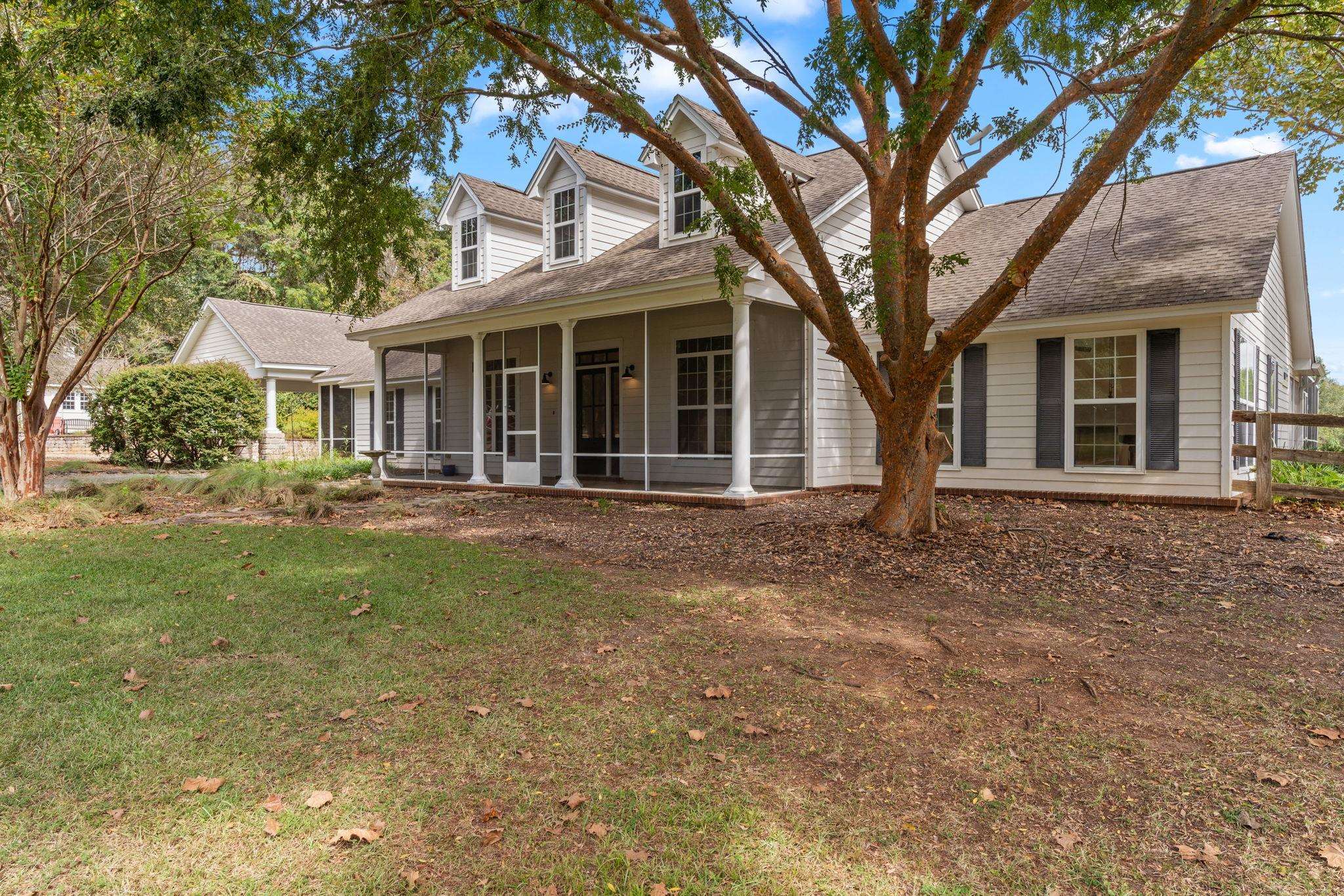 240 Valley View Court