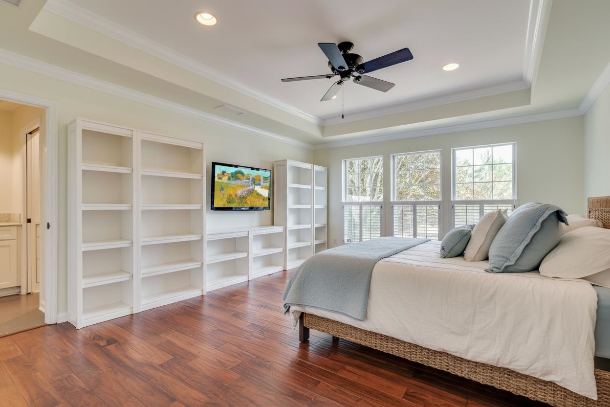 240 Valley View Court