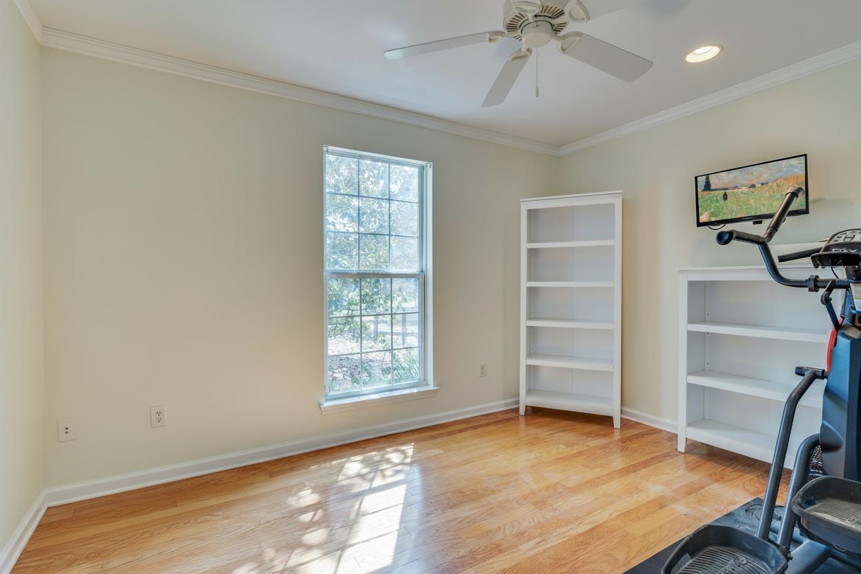 240 Valley View Court