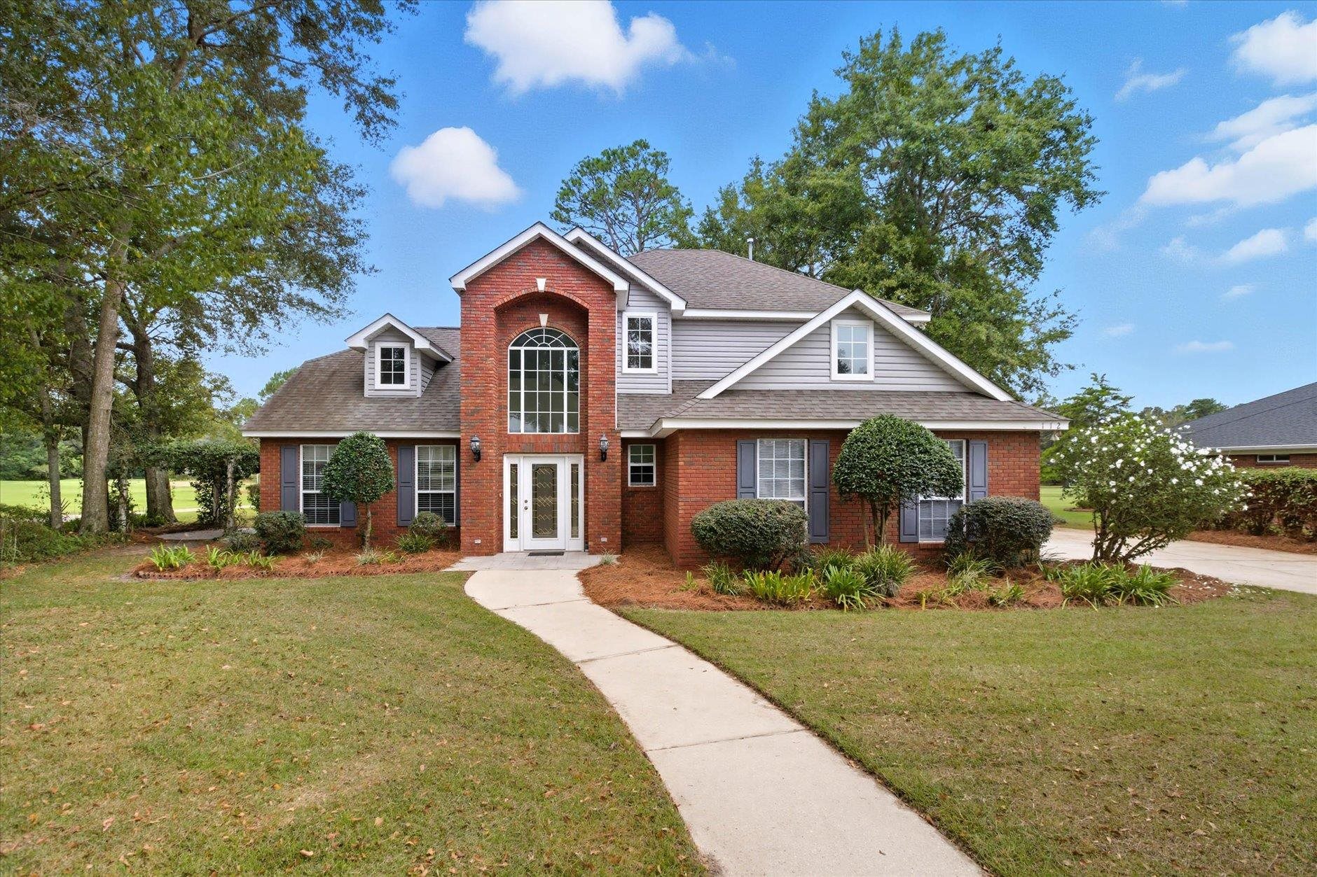 112 Greenway Drive