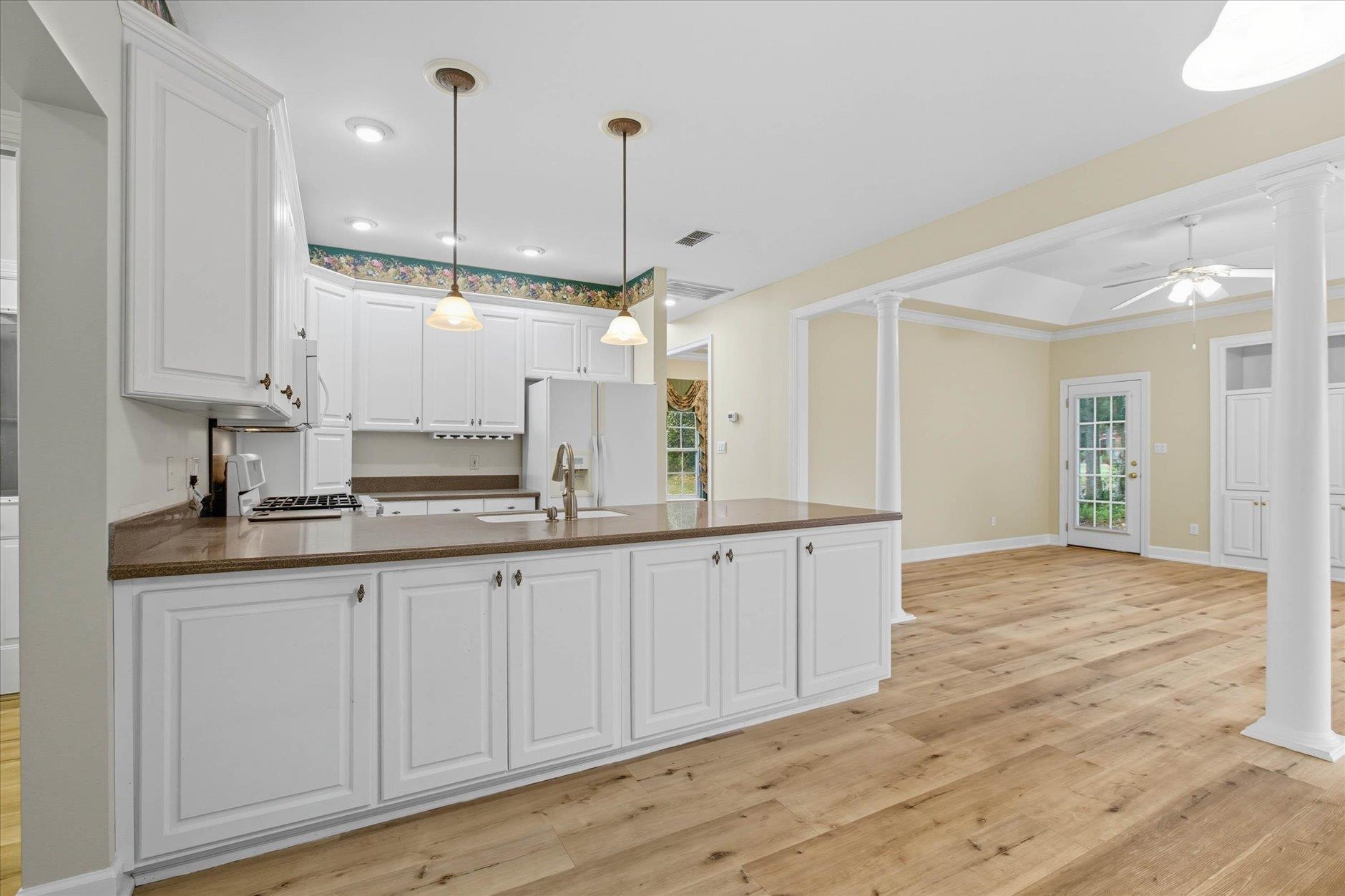 112 Greenway Drive