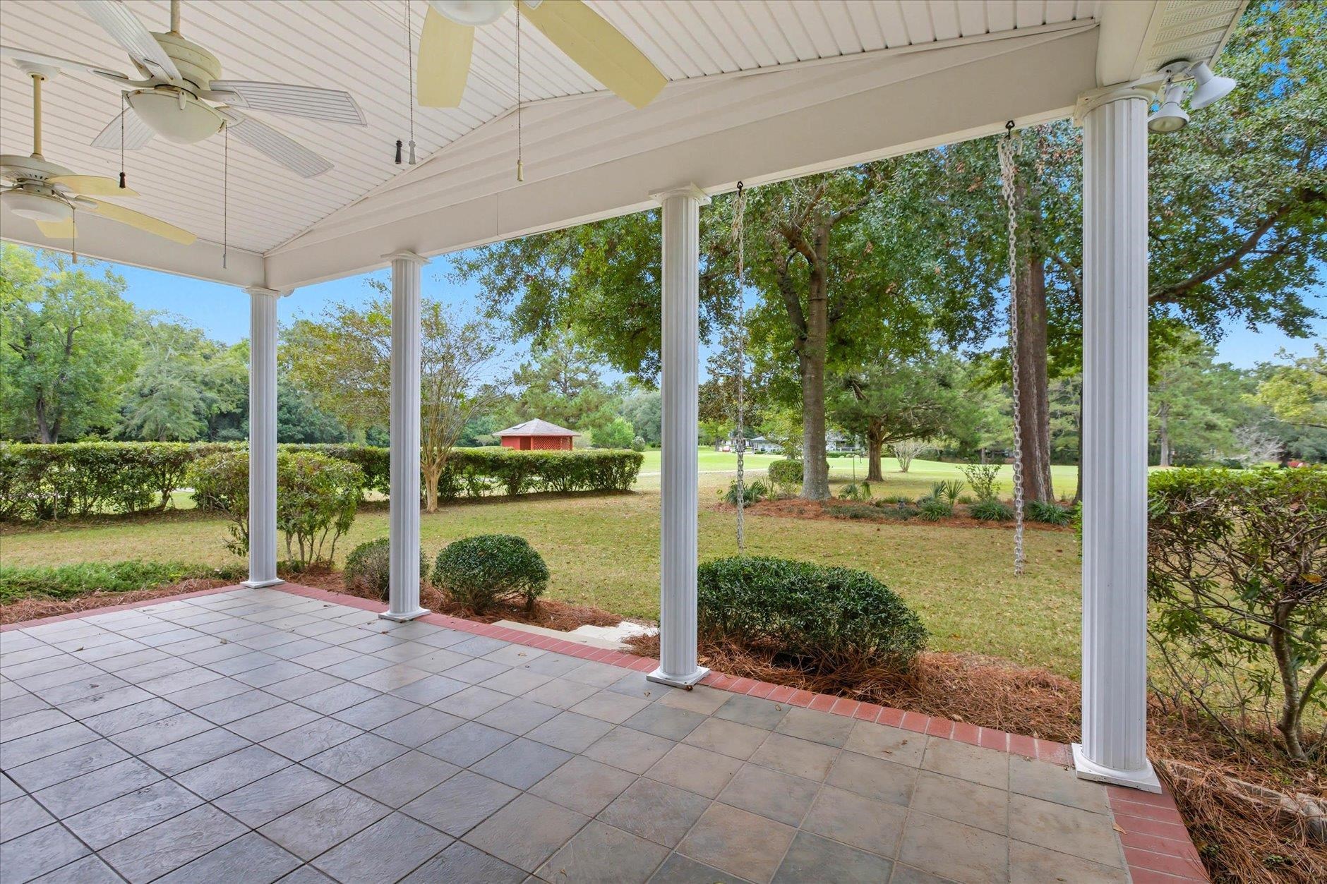 112 Greenway Drive