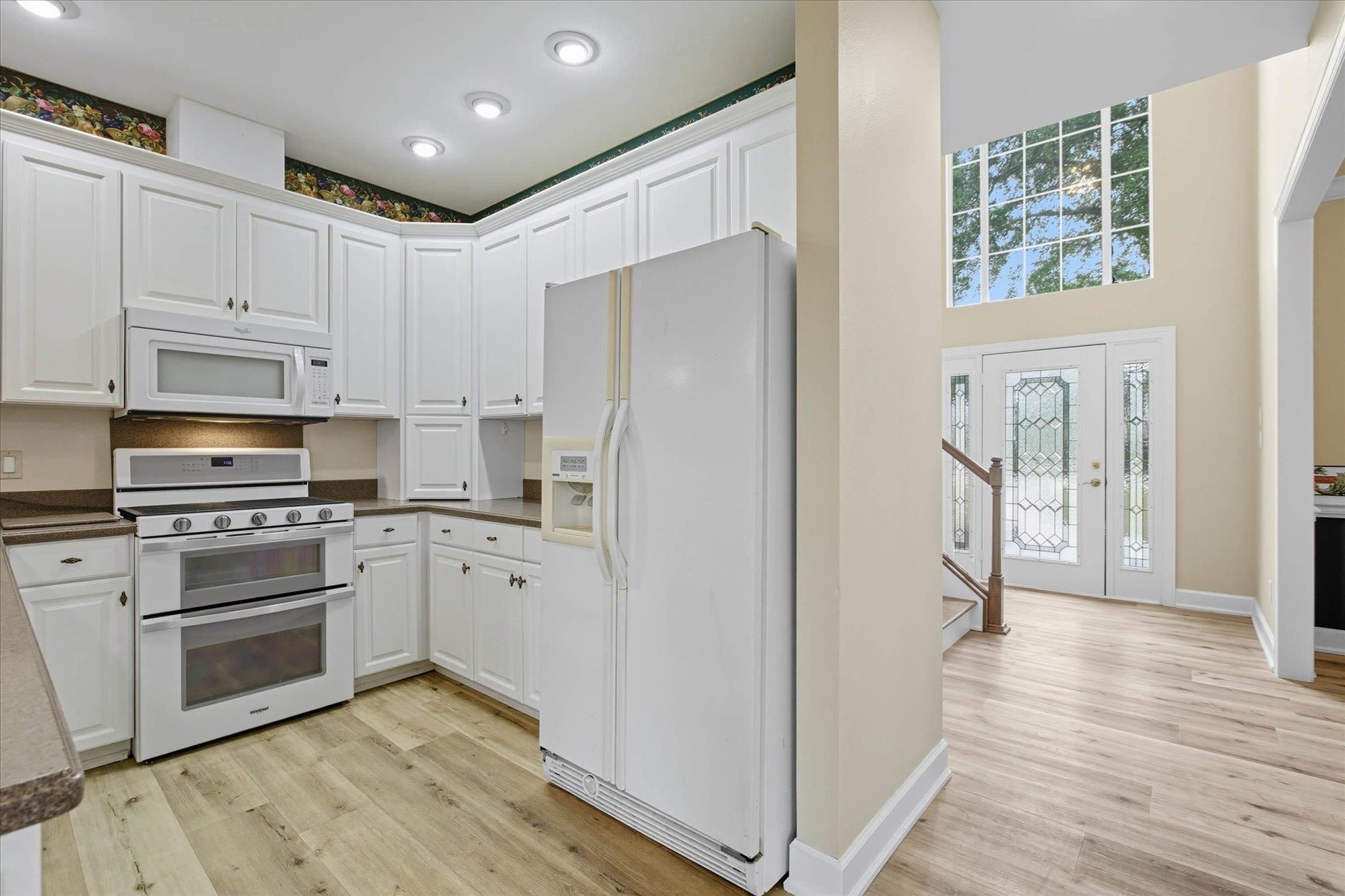 112 Greenway Drive
