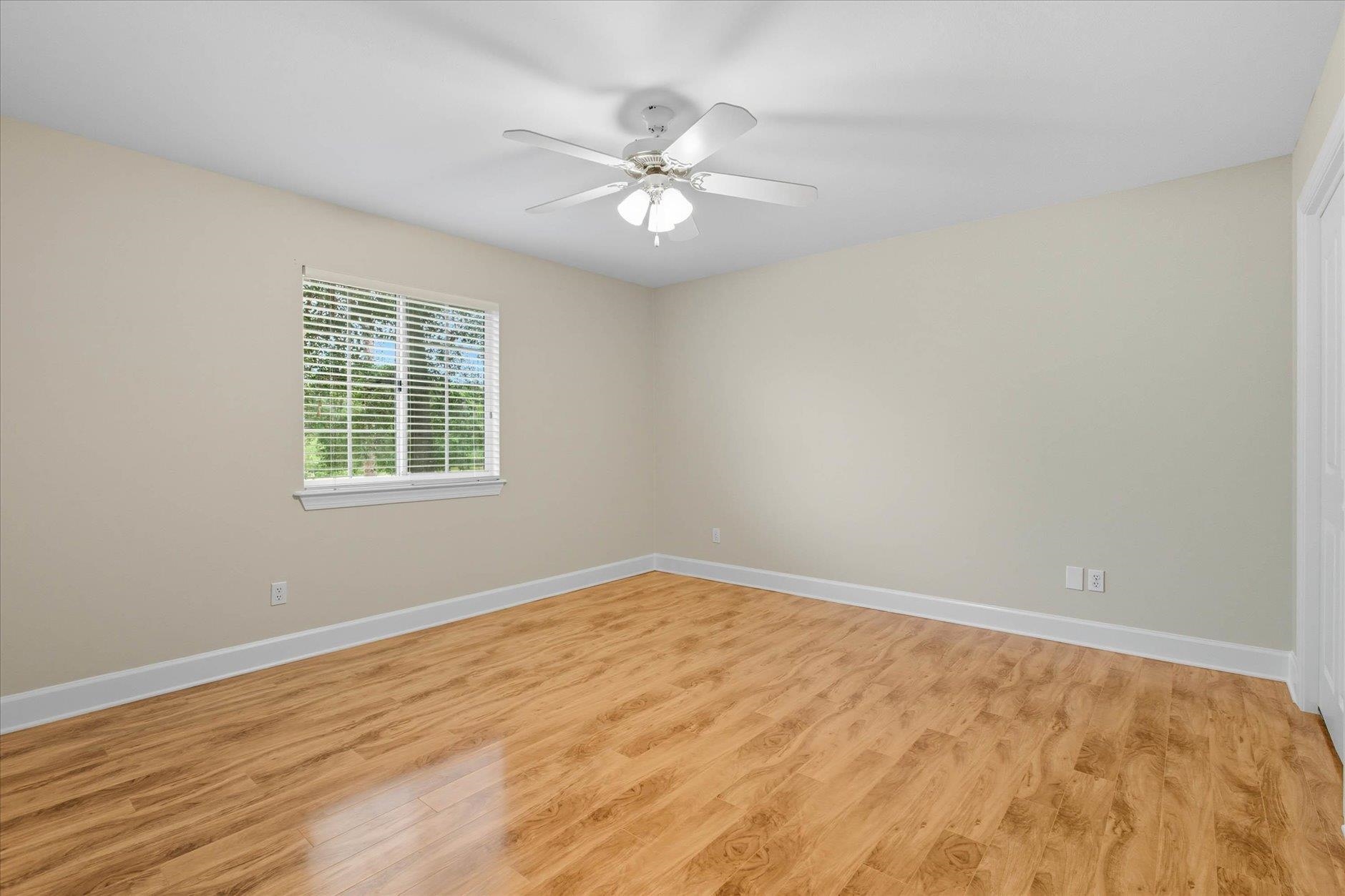 112 Greenway Drive