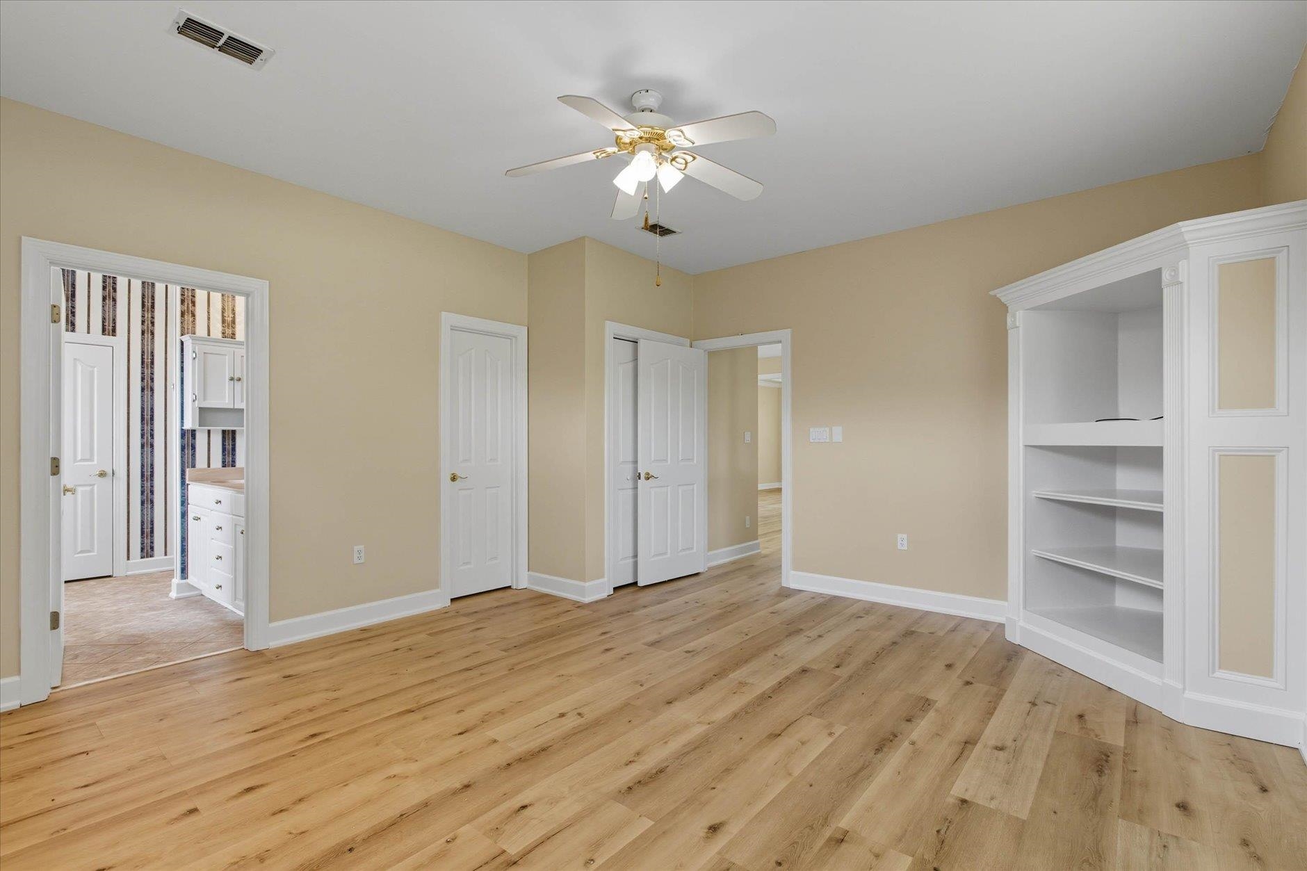 112 Greenway Drive
