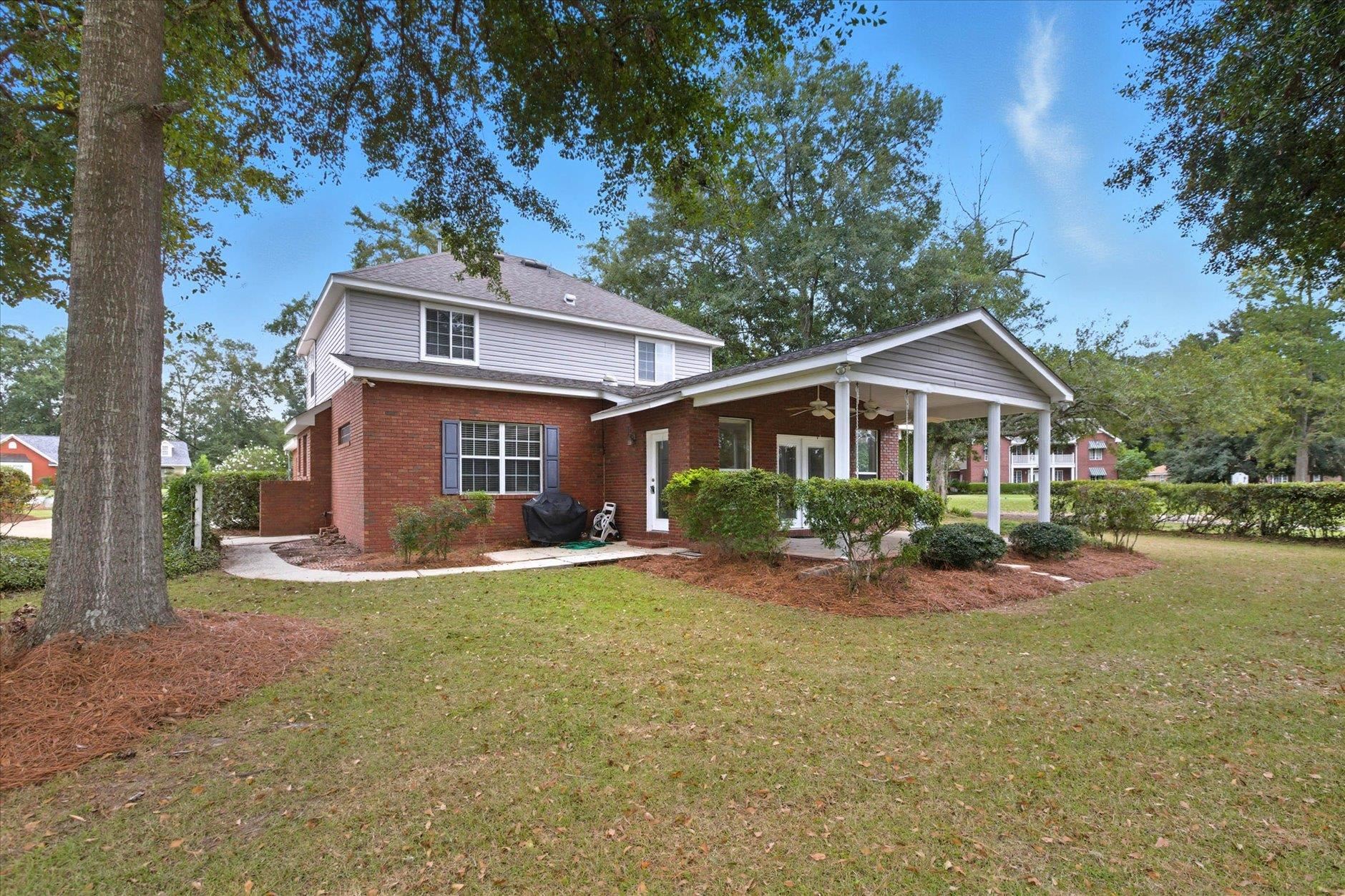 112 Greenway Drive
