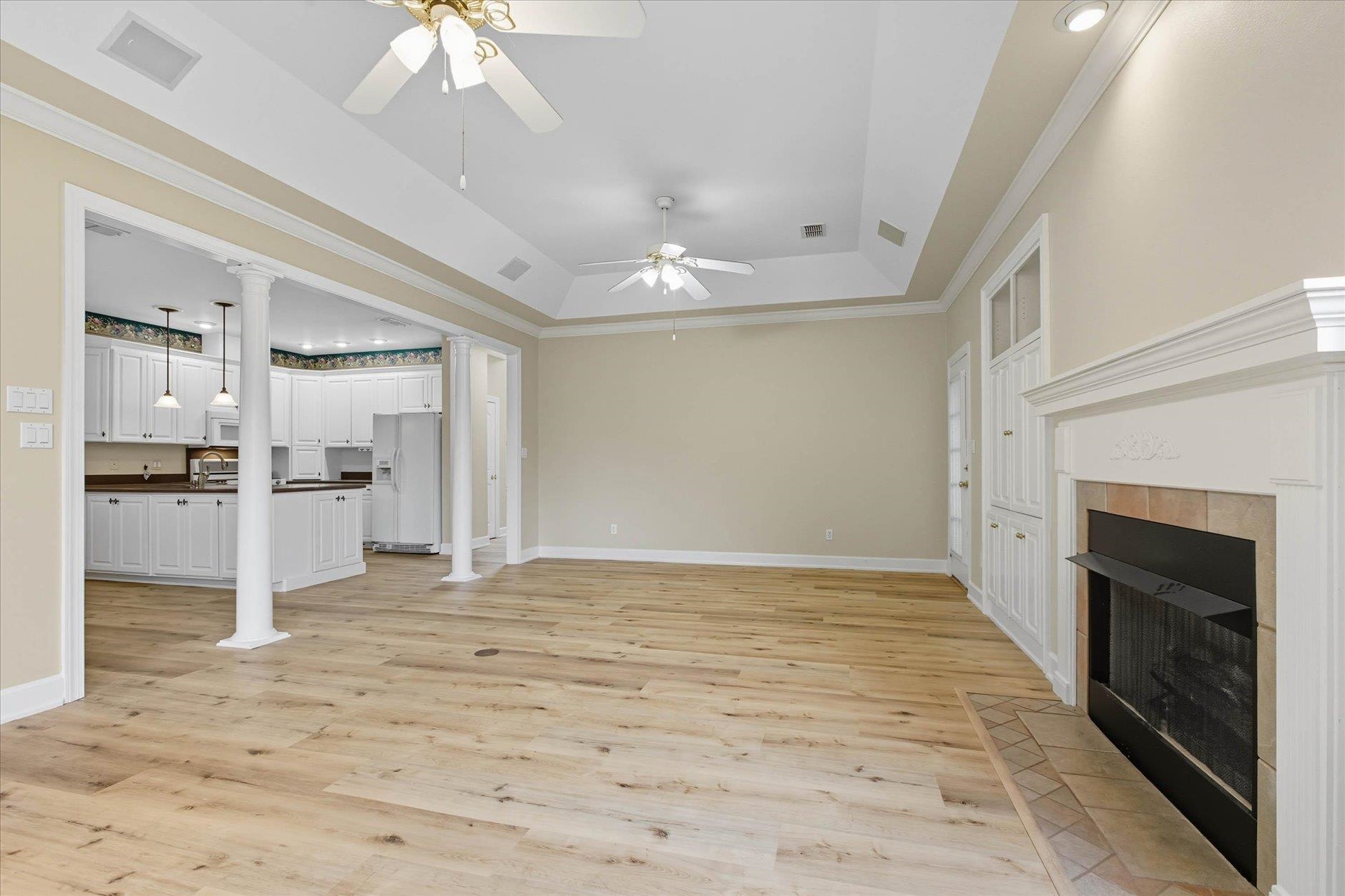 112 Greenway Drive