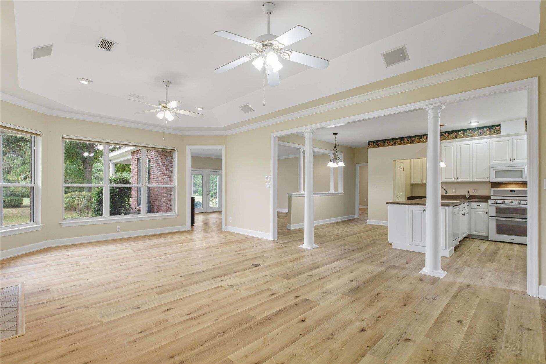 112 Greenway Drive