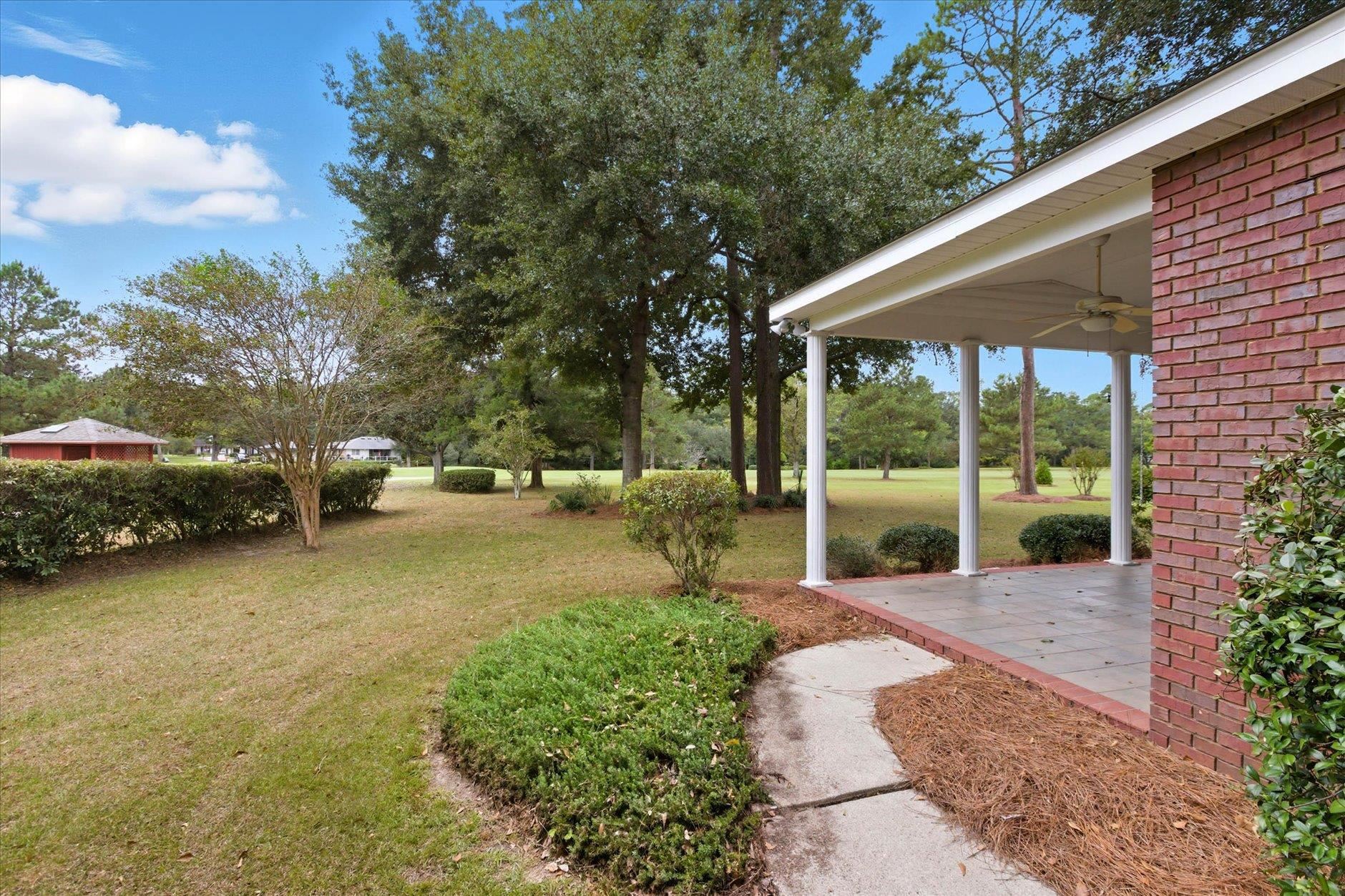 112 Greenway Drive