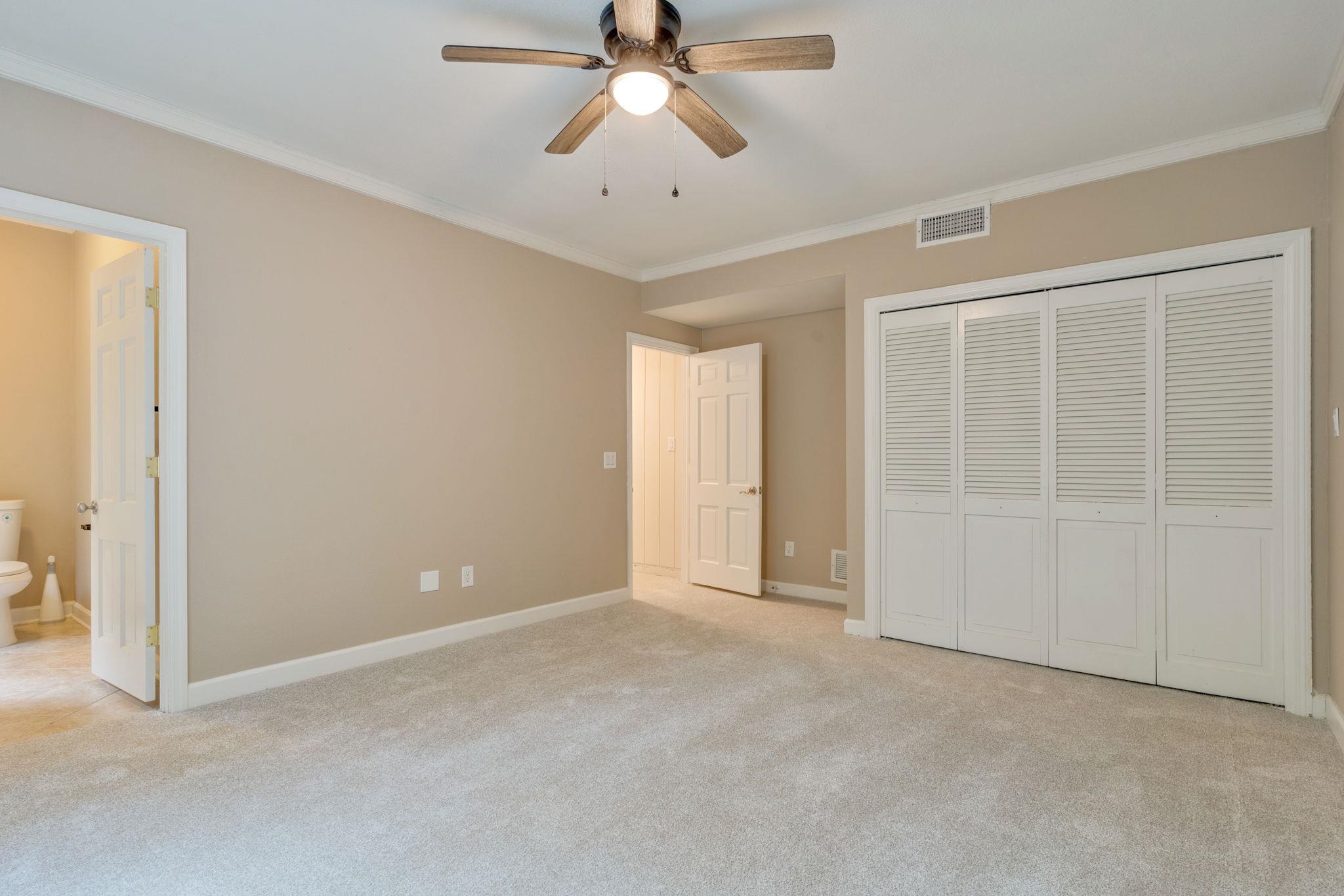 6949 Mcbride Point