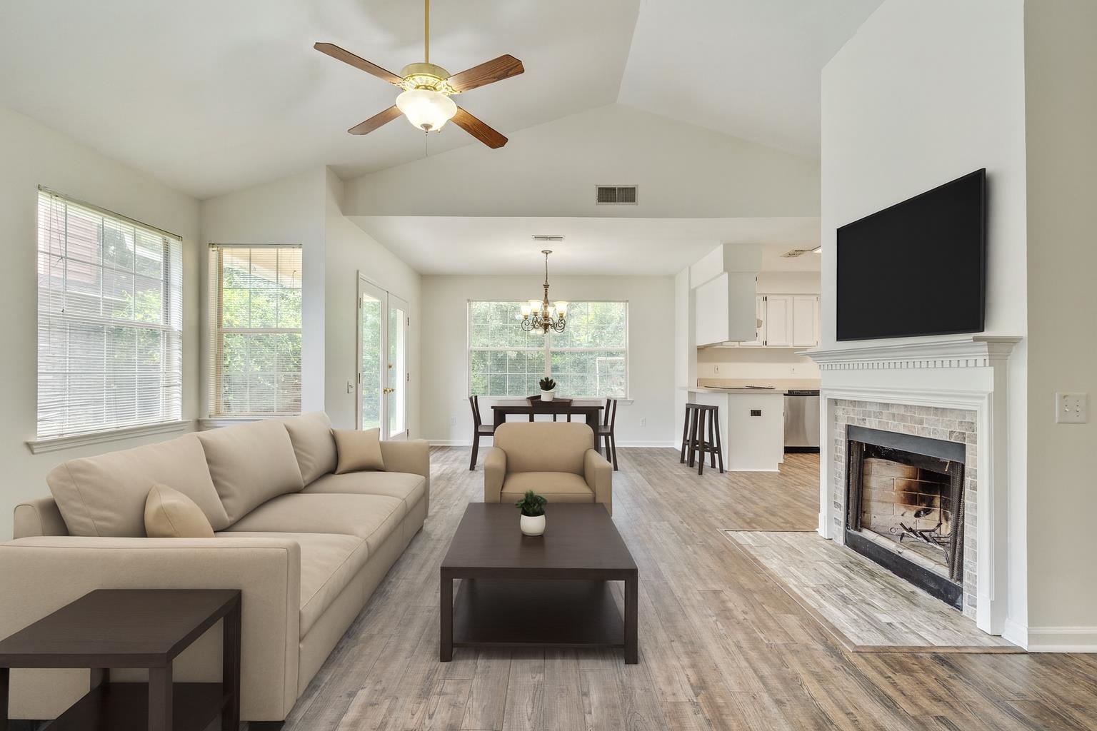 2660 Yarmouth Lane