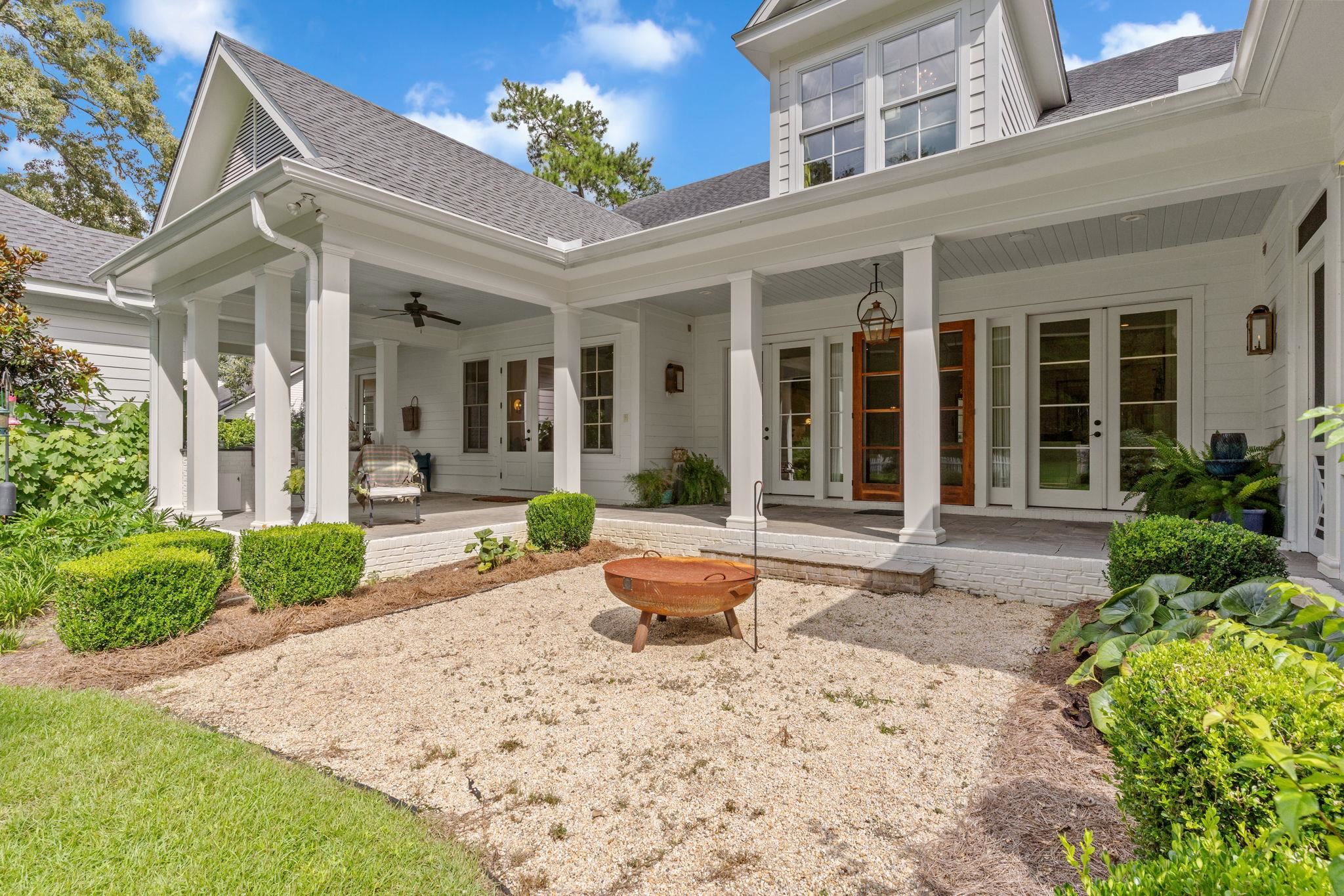 6484 Wiregrass Way