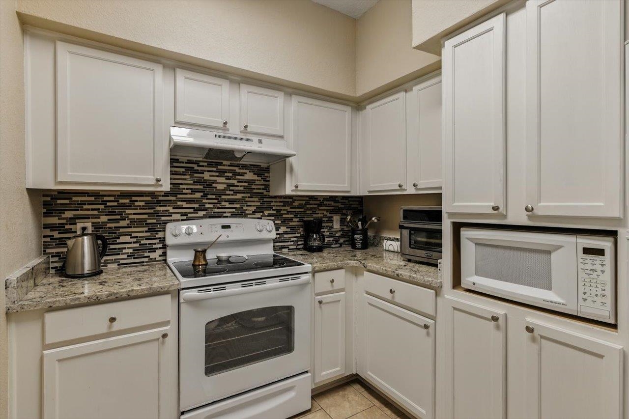 2801 Chancellorsville Drive Unit: 1104