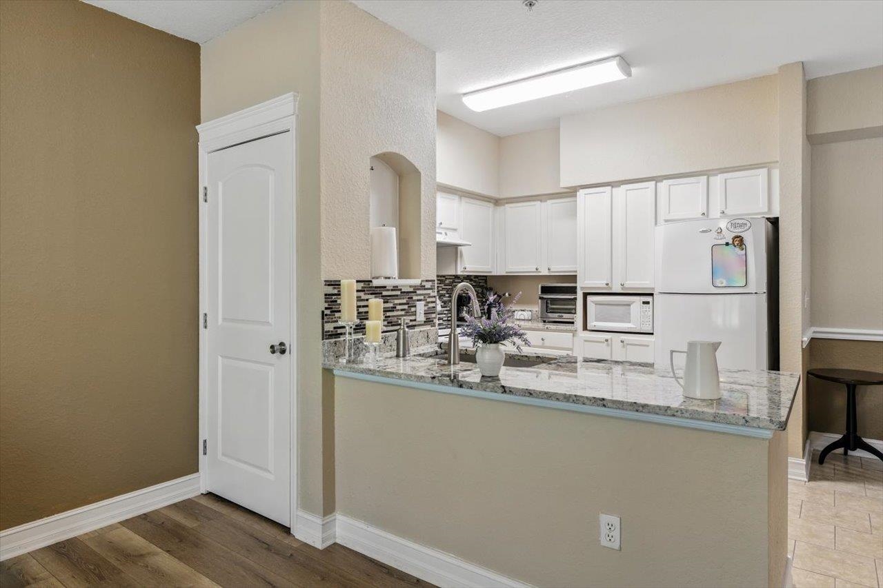 2801 Chancellorsville Drive Unit: 1104