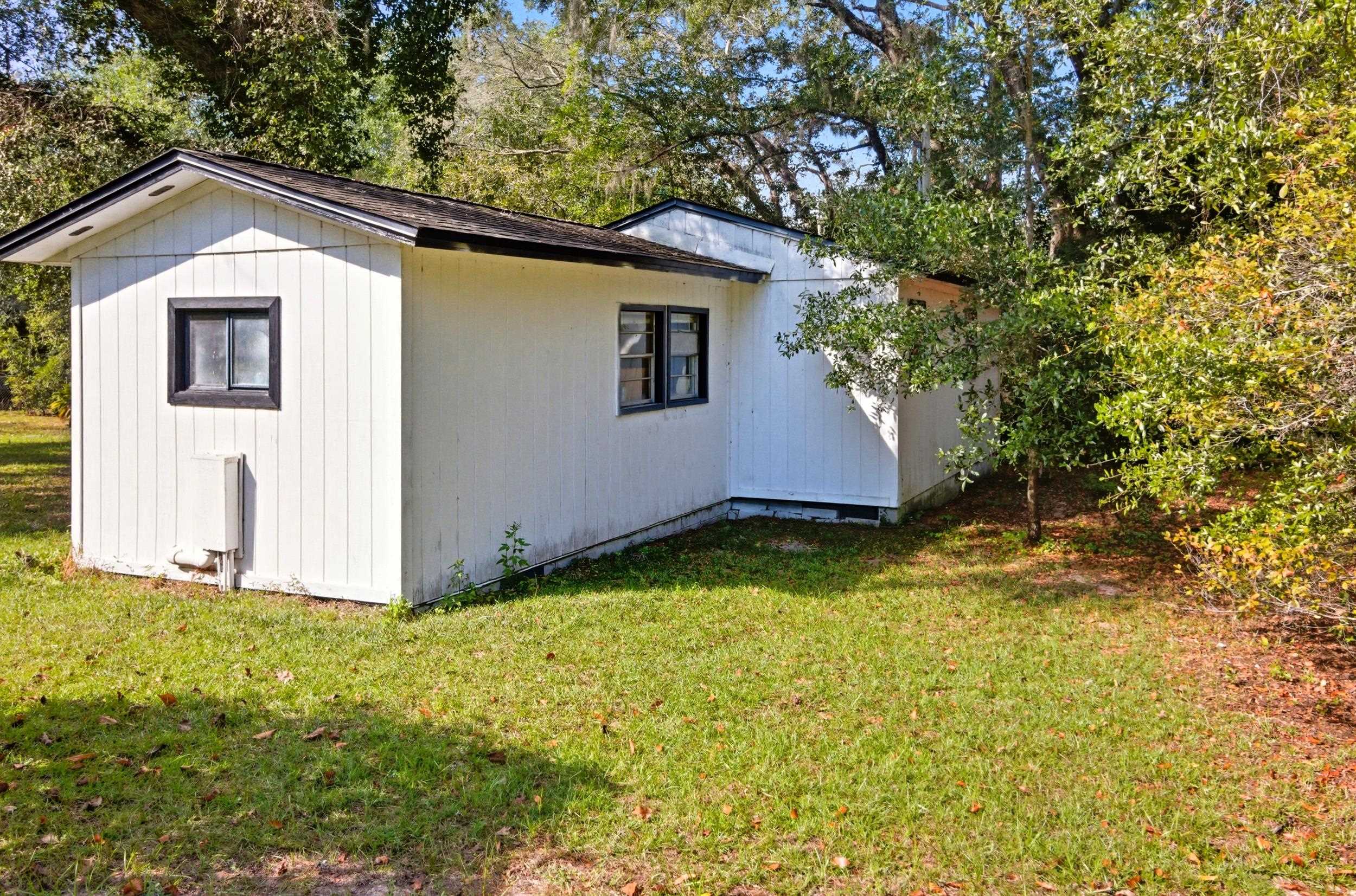 8032 Baby Farm Drive