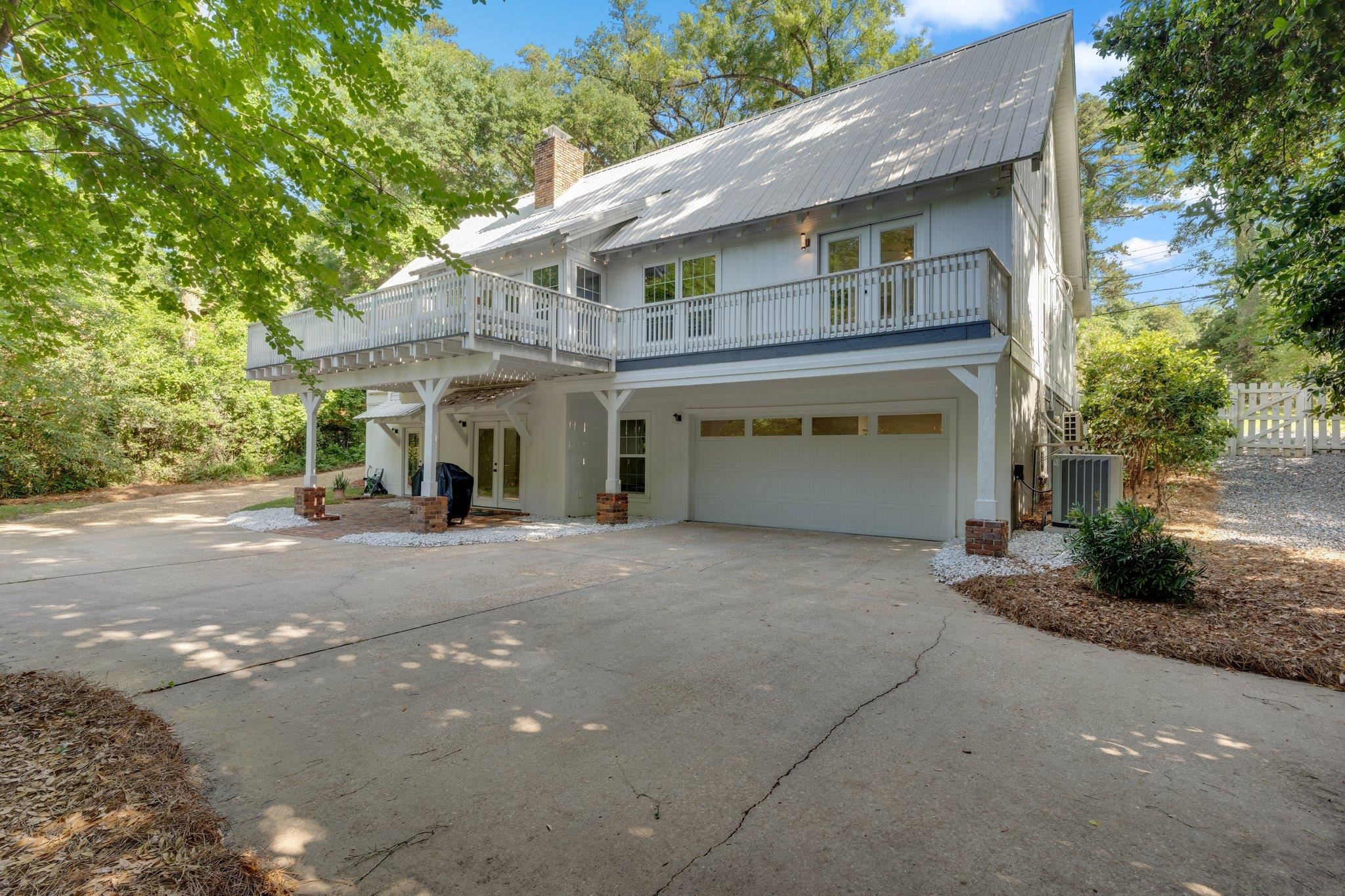 2241 Armistead Road