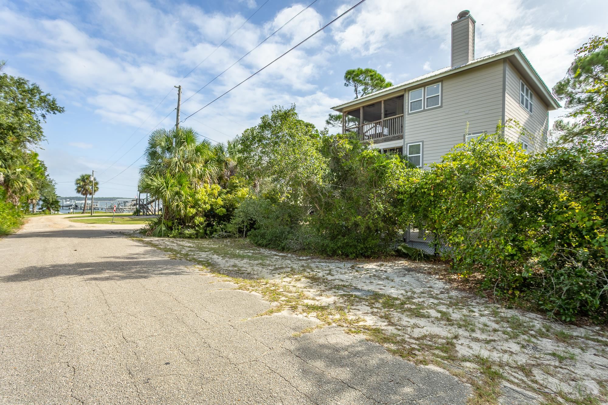 1463 Cypress Street