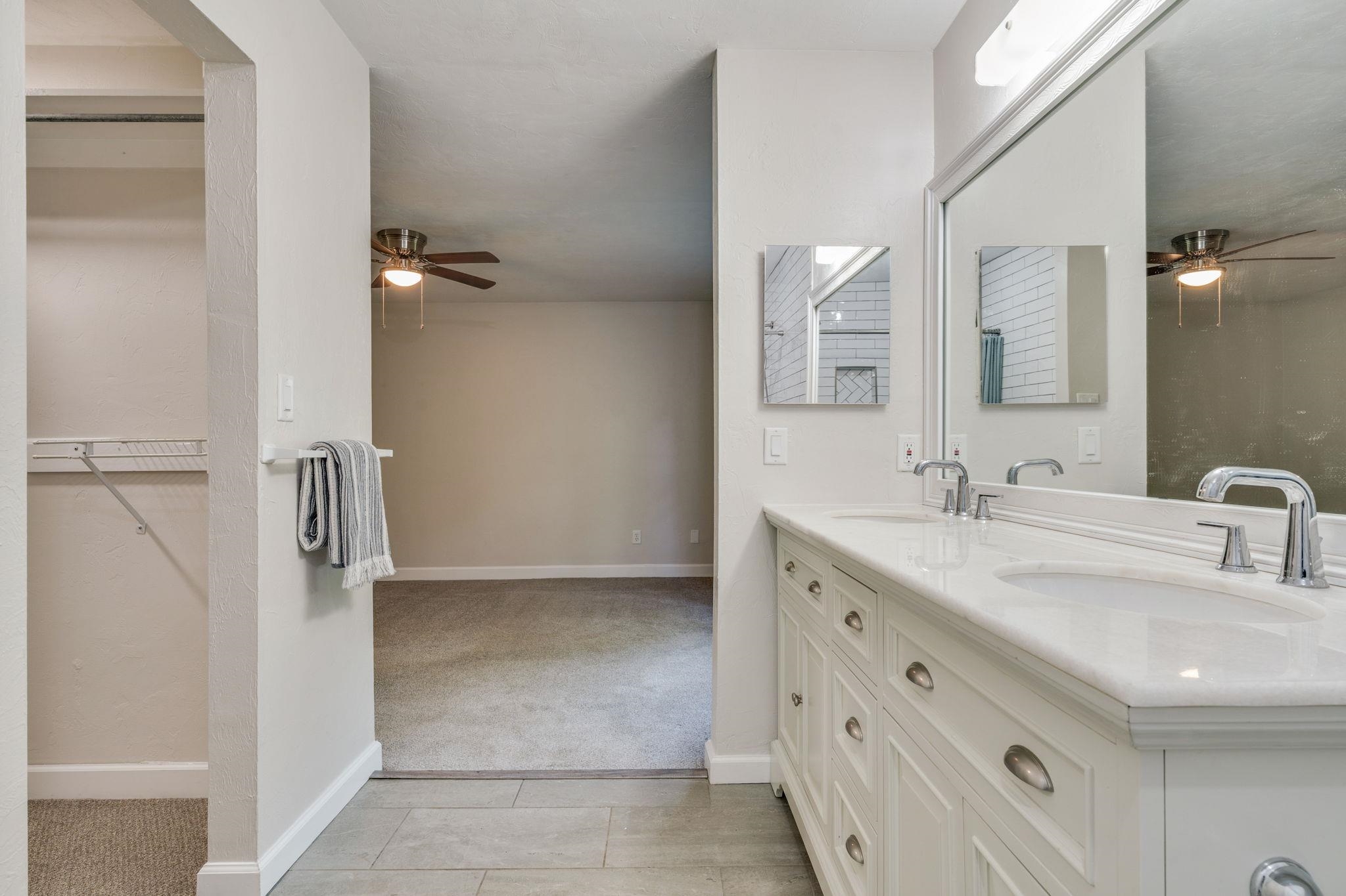 4318 Snoopy Lane